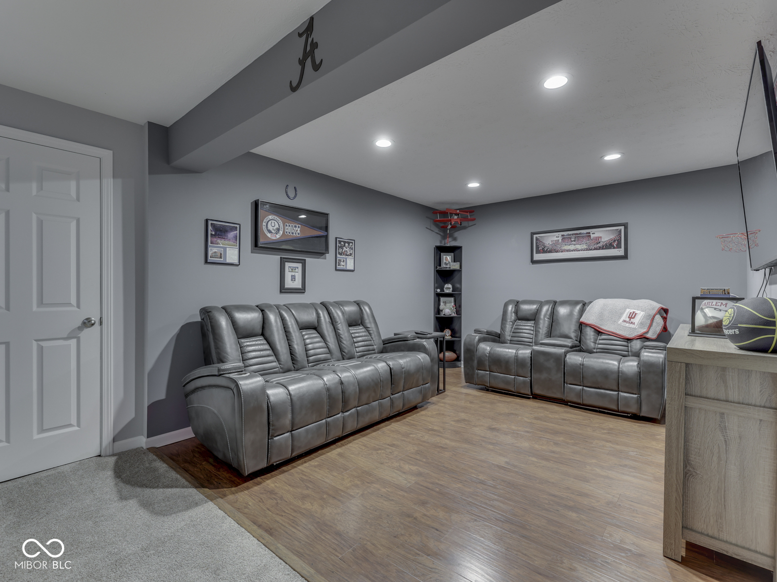 8926 New Heritage Court