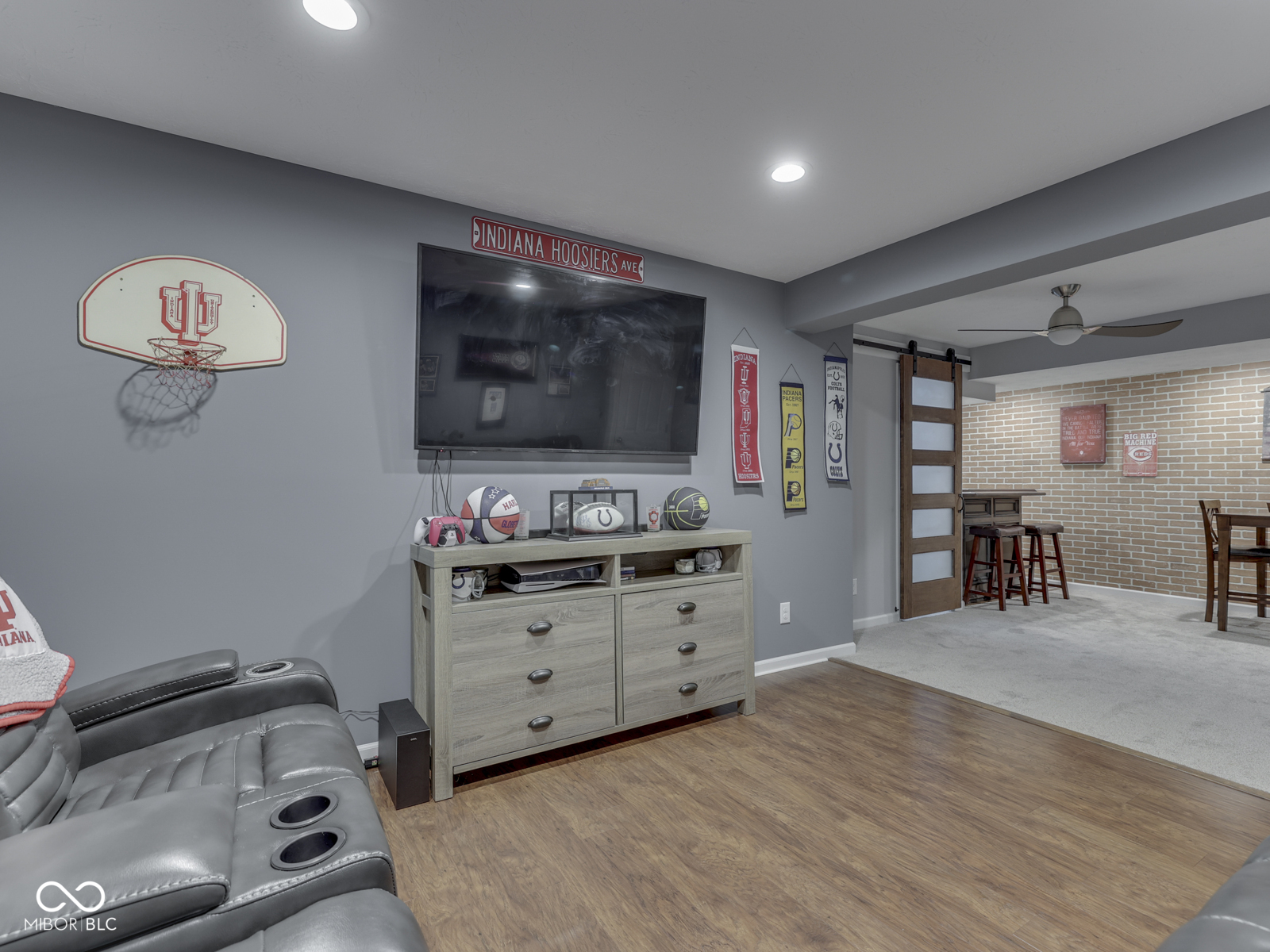 8926 New Heritage Court