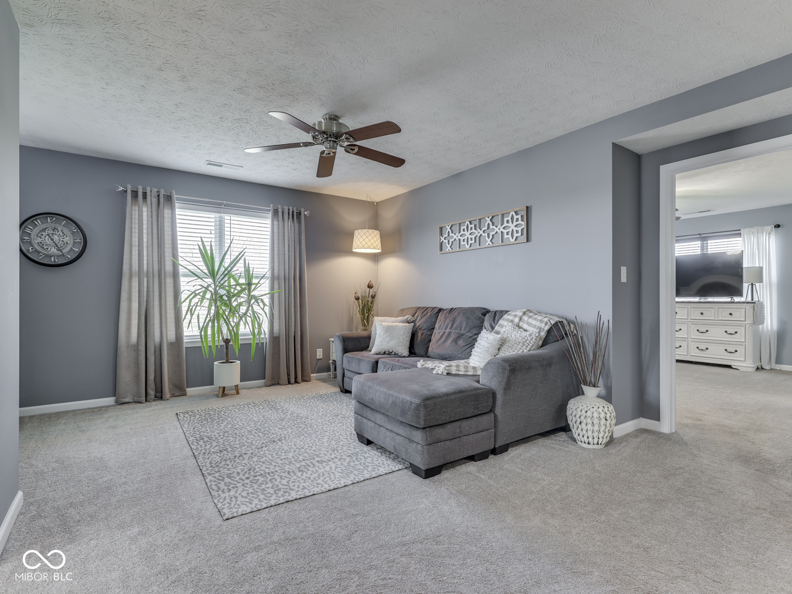 8926 New Heritage Court
