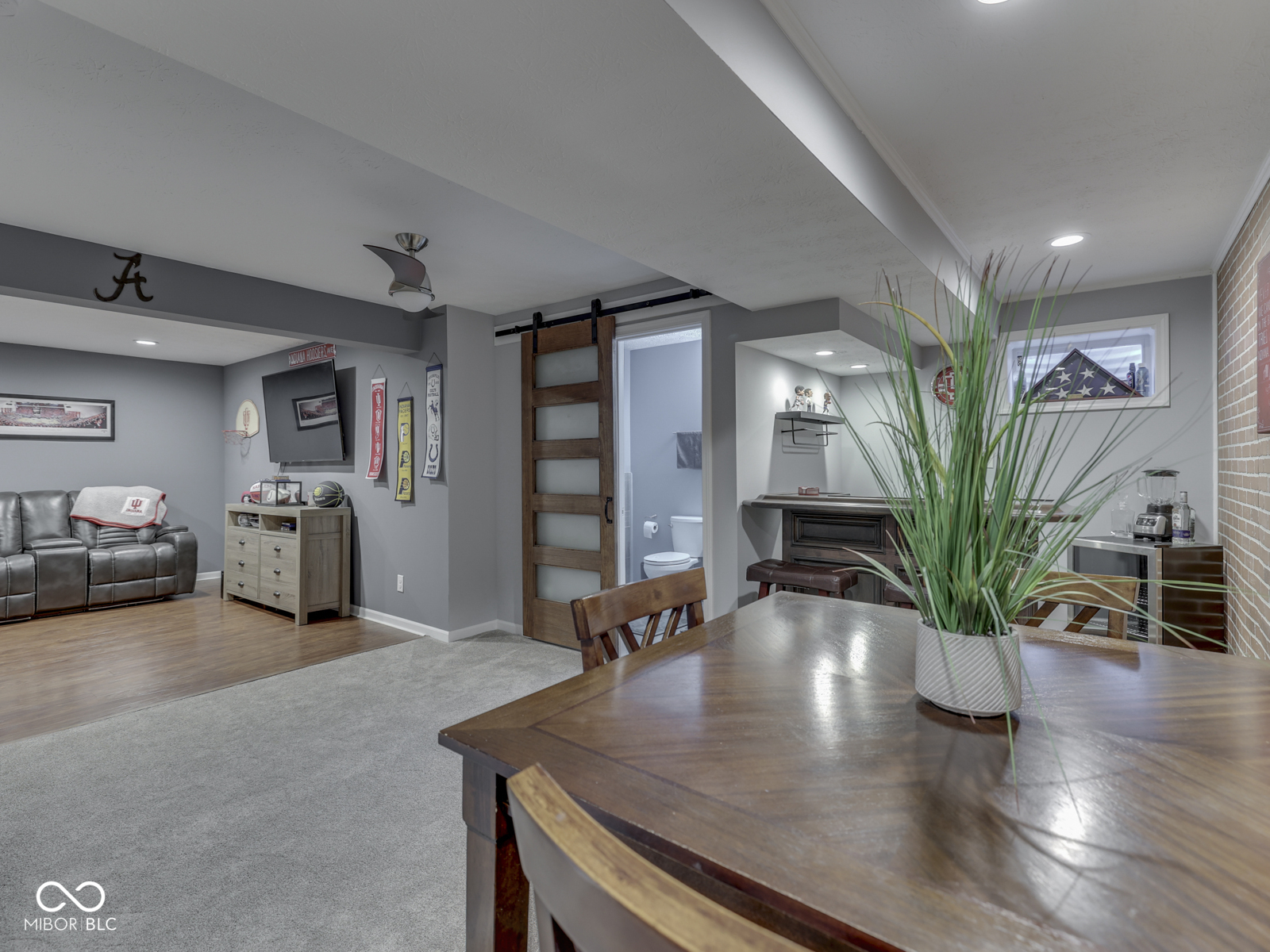 8926 New Heritage Court