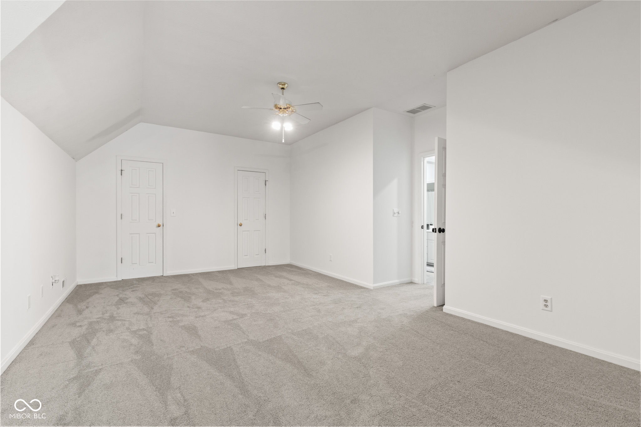 945 Baywood Court