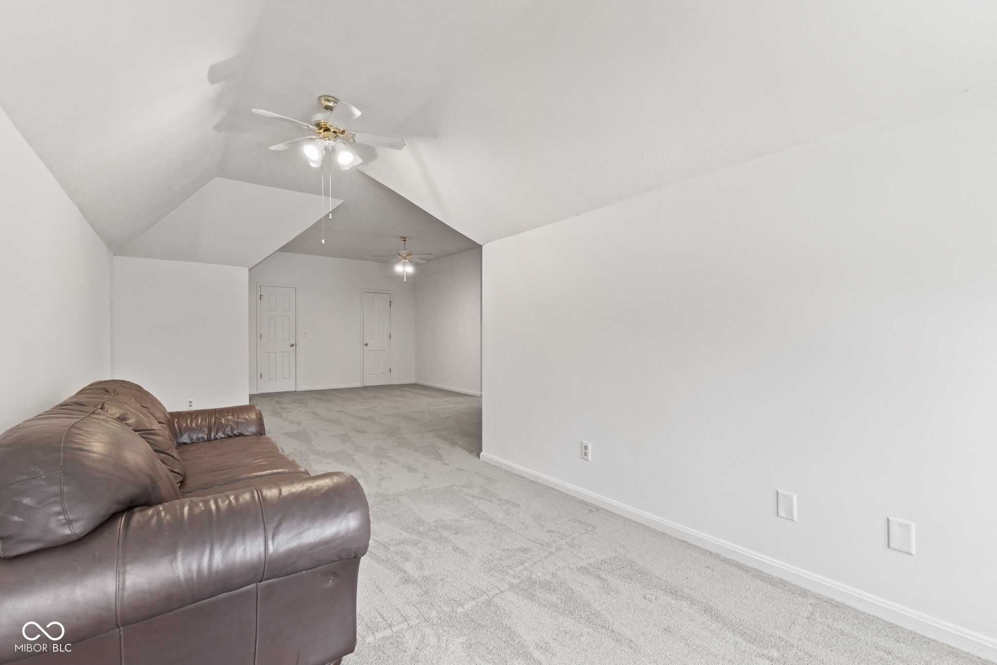 945 Baywood Court