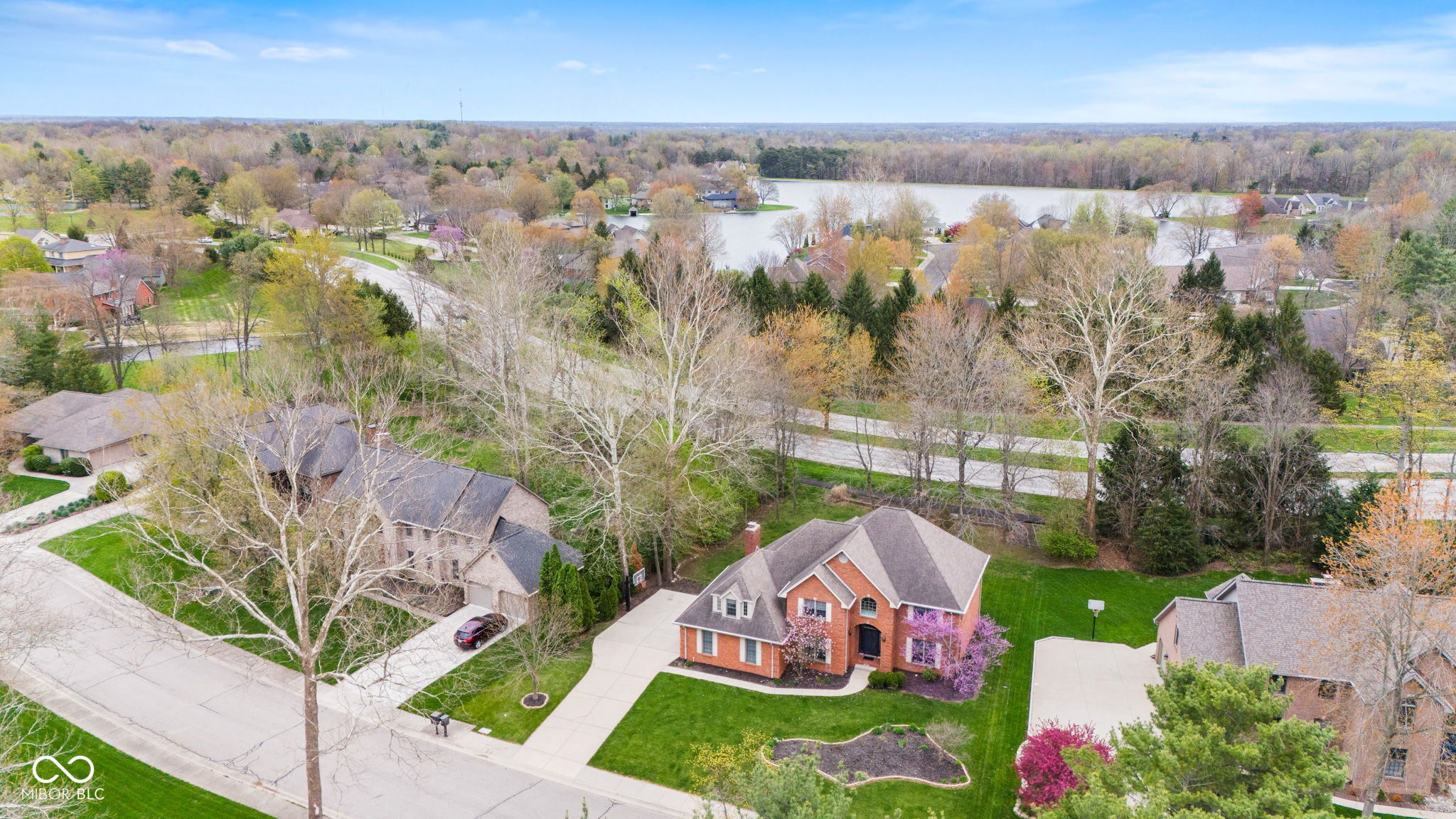 945 Baywood Court