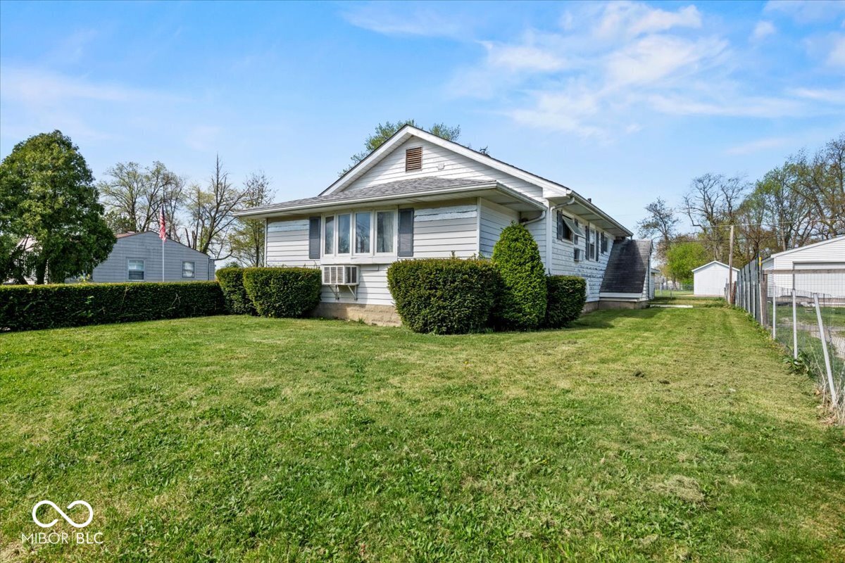 3737 Forest Terrace