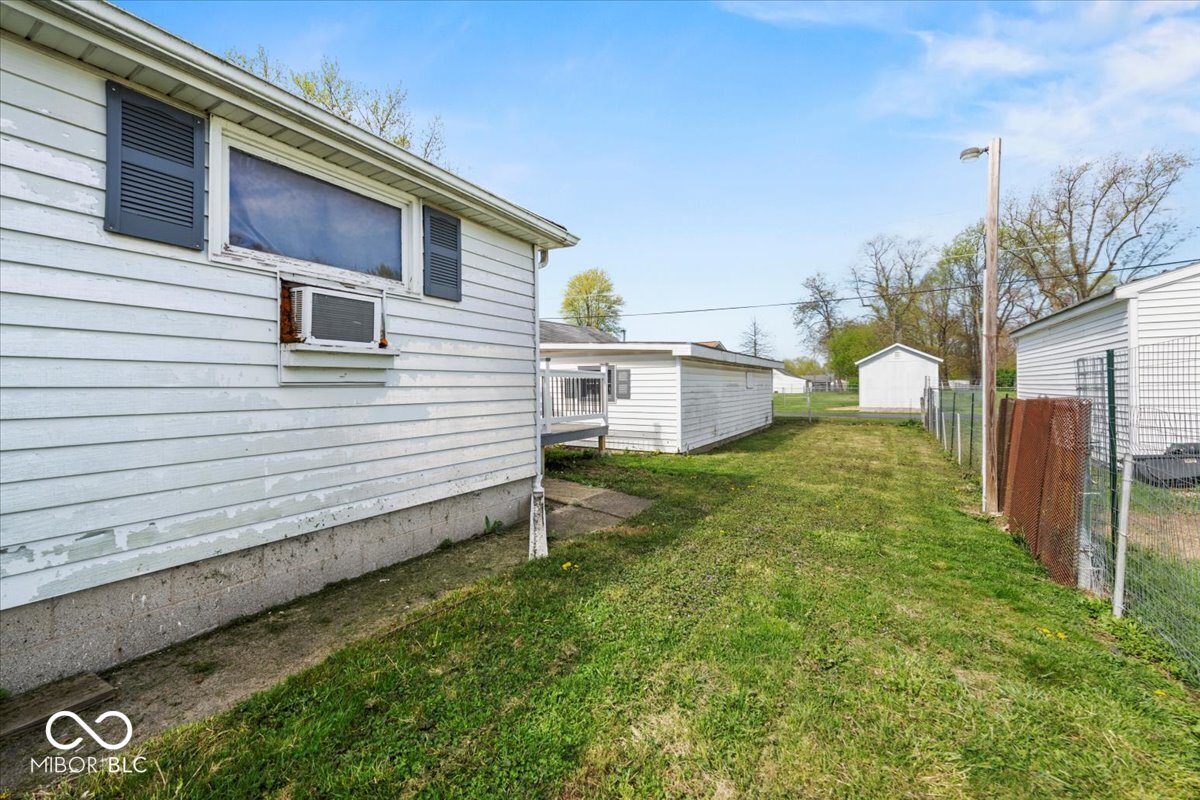 3737 Forest Terrace