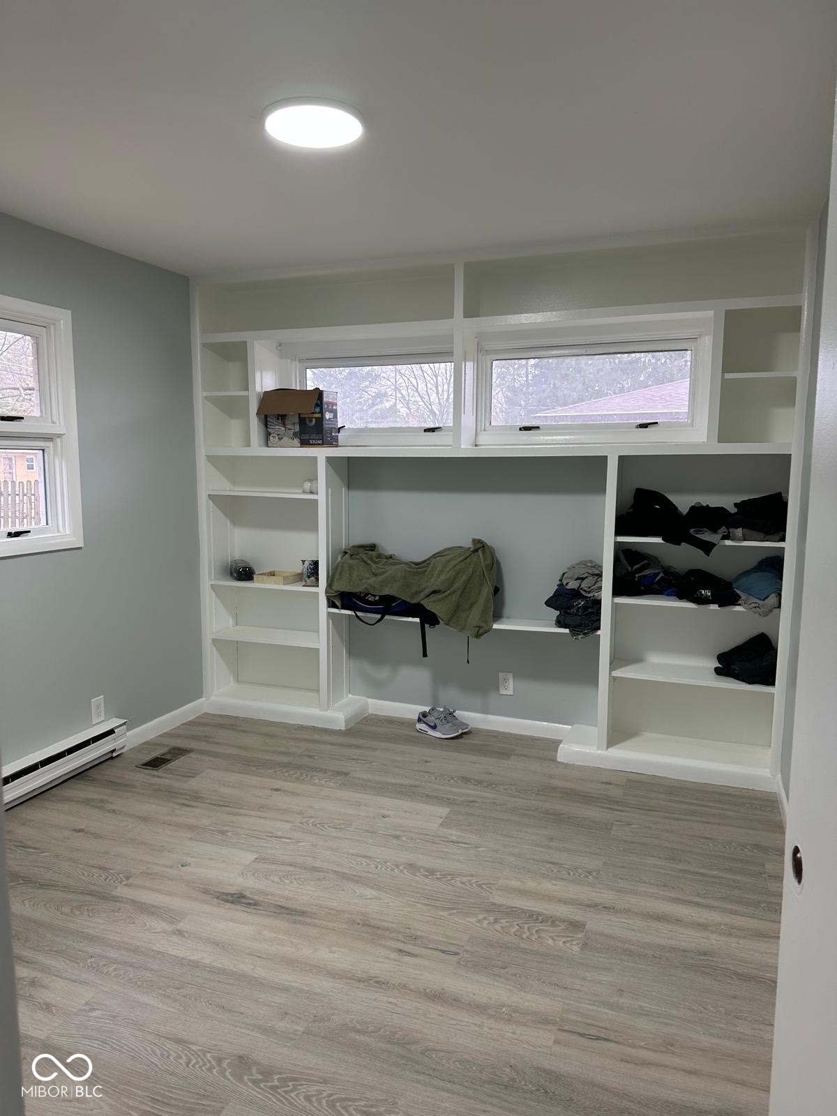 3401 W 57th Street