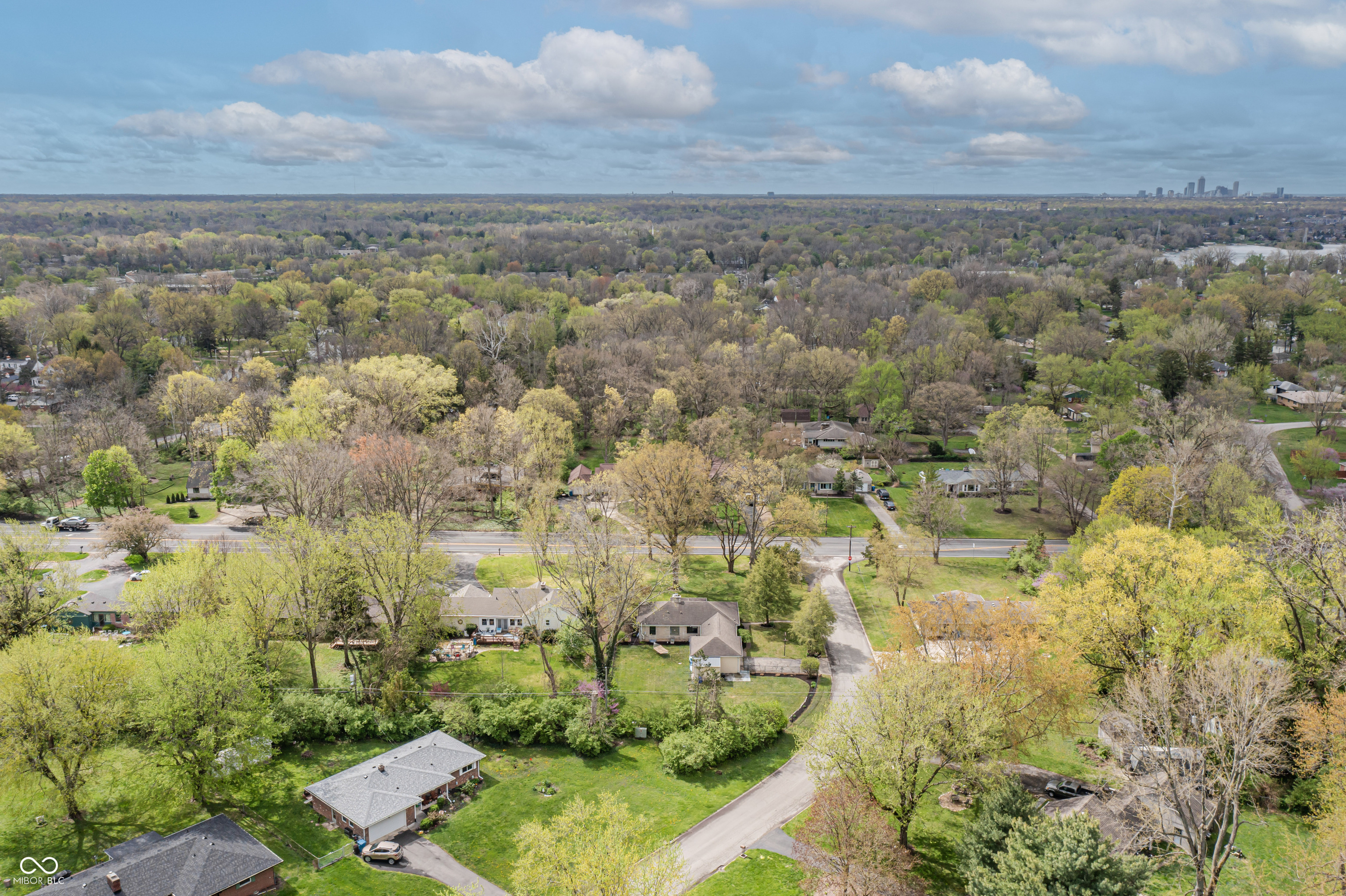 3818 Kessler Boulevard East Drive