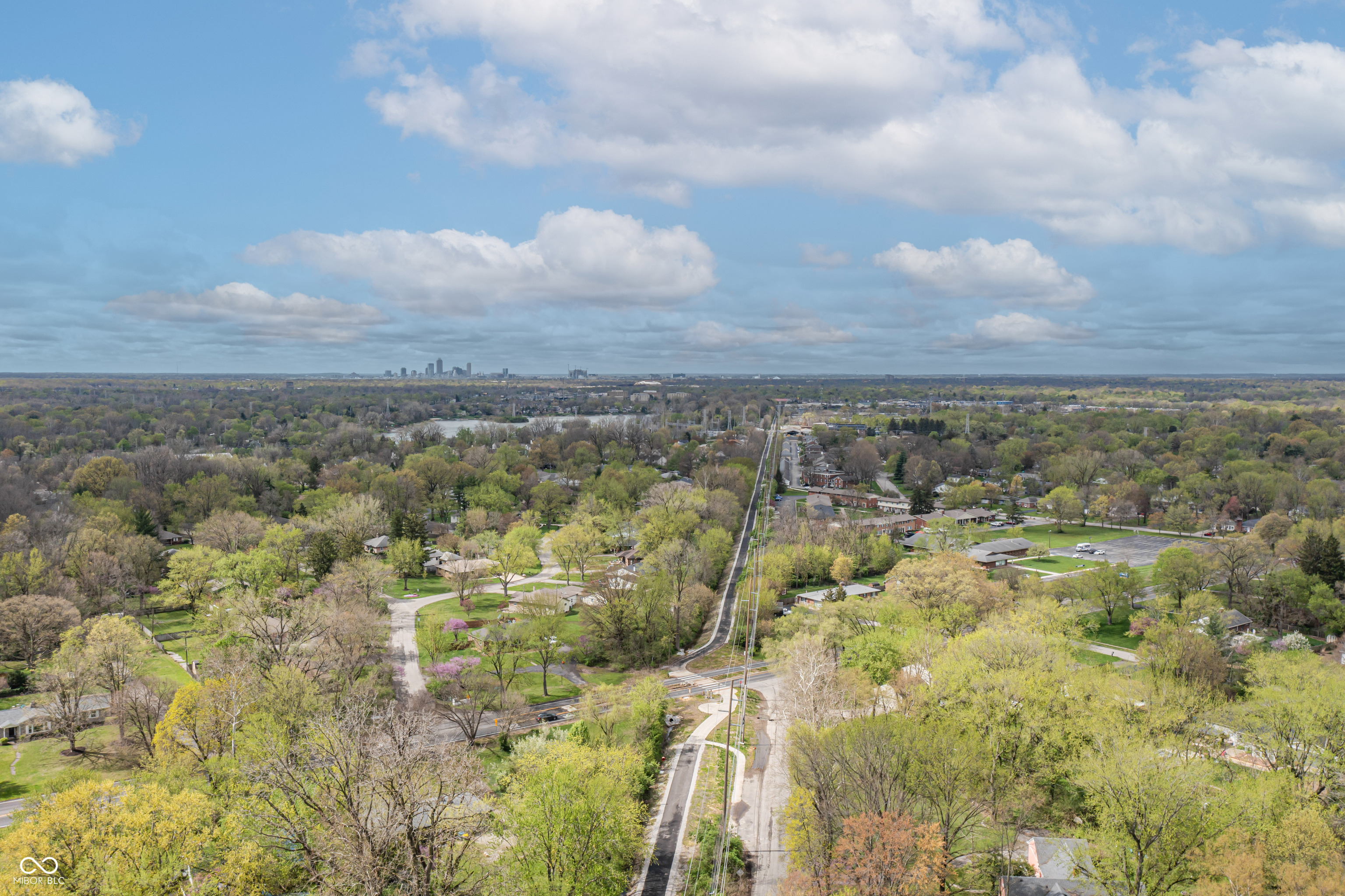 3818 Kessler Boulevard East Drive