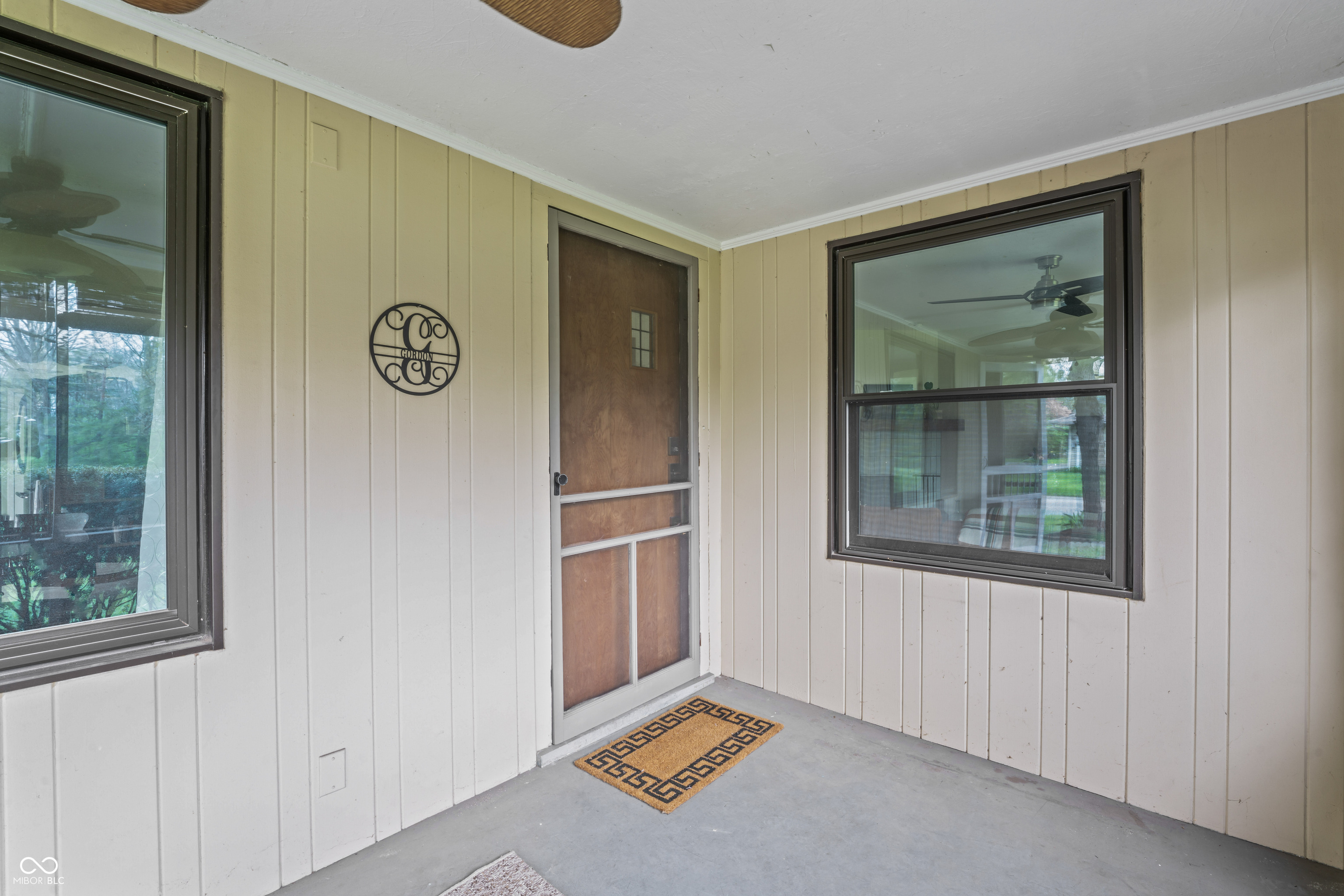 3818 Kessler Boulevard East Drive
