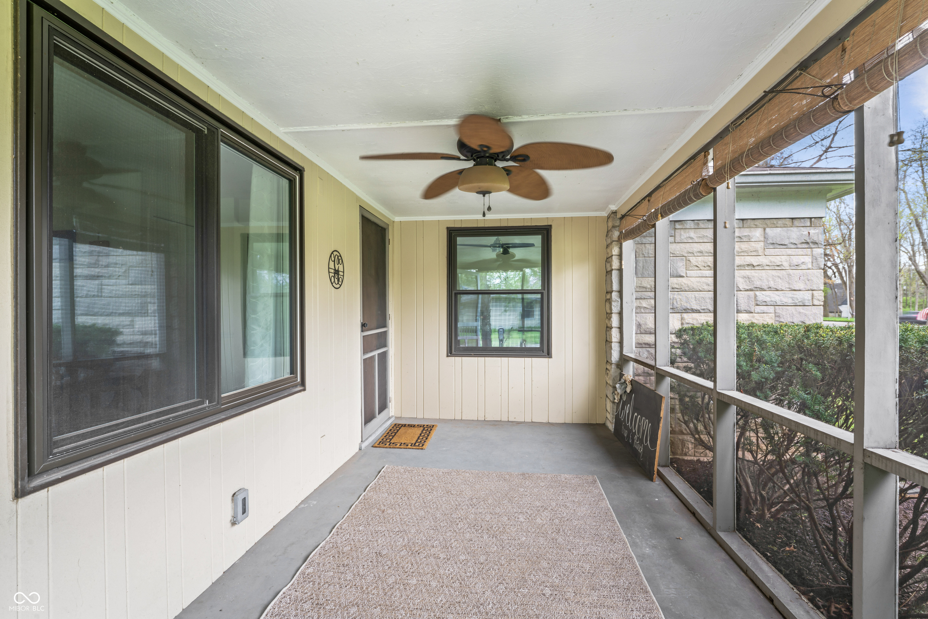 3818 Kessler Boulevard East Drive