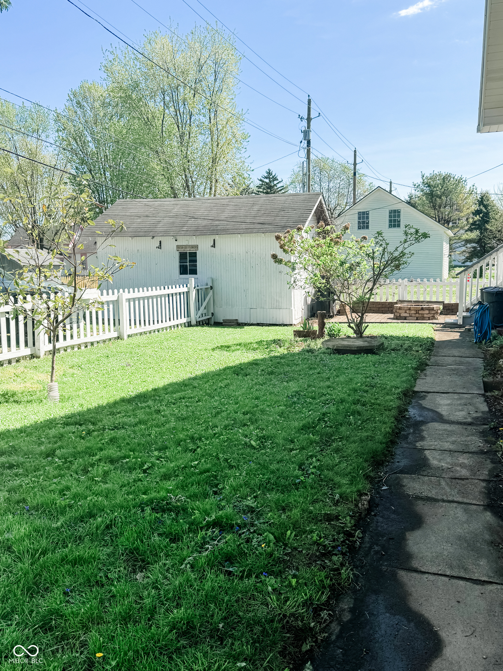 25 N Wayburn Street