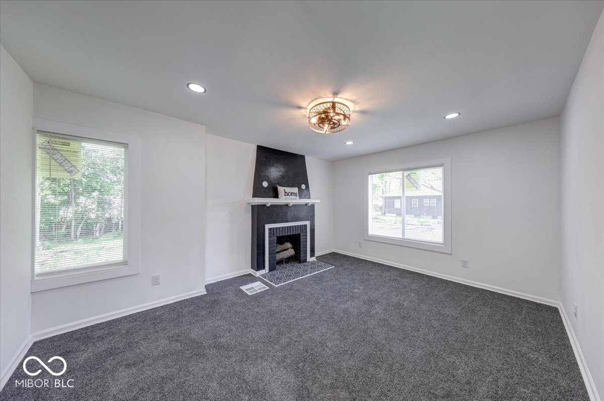 3132 Indianapolis Avenue