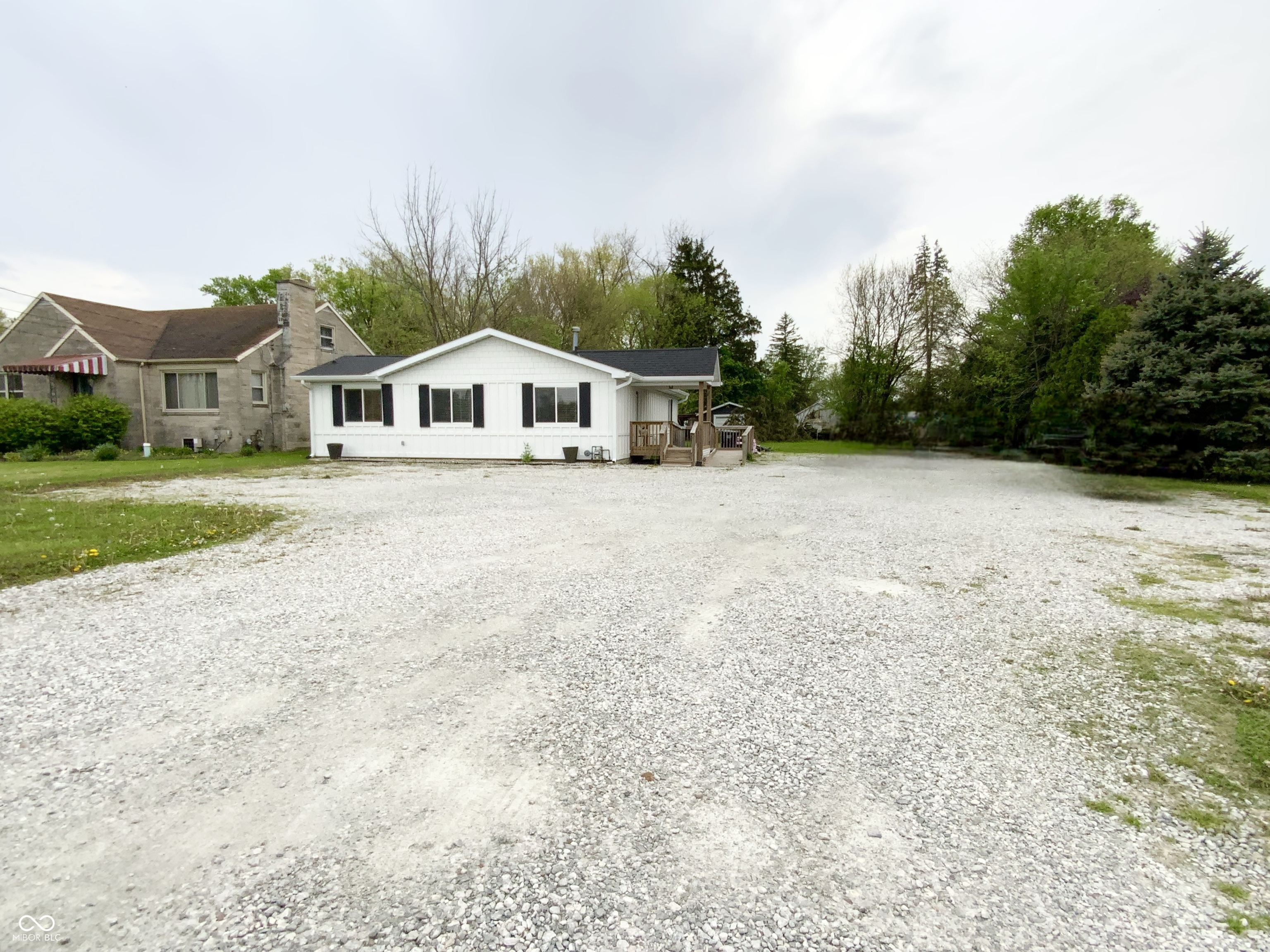 223 E 53rd Street