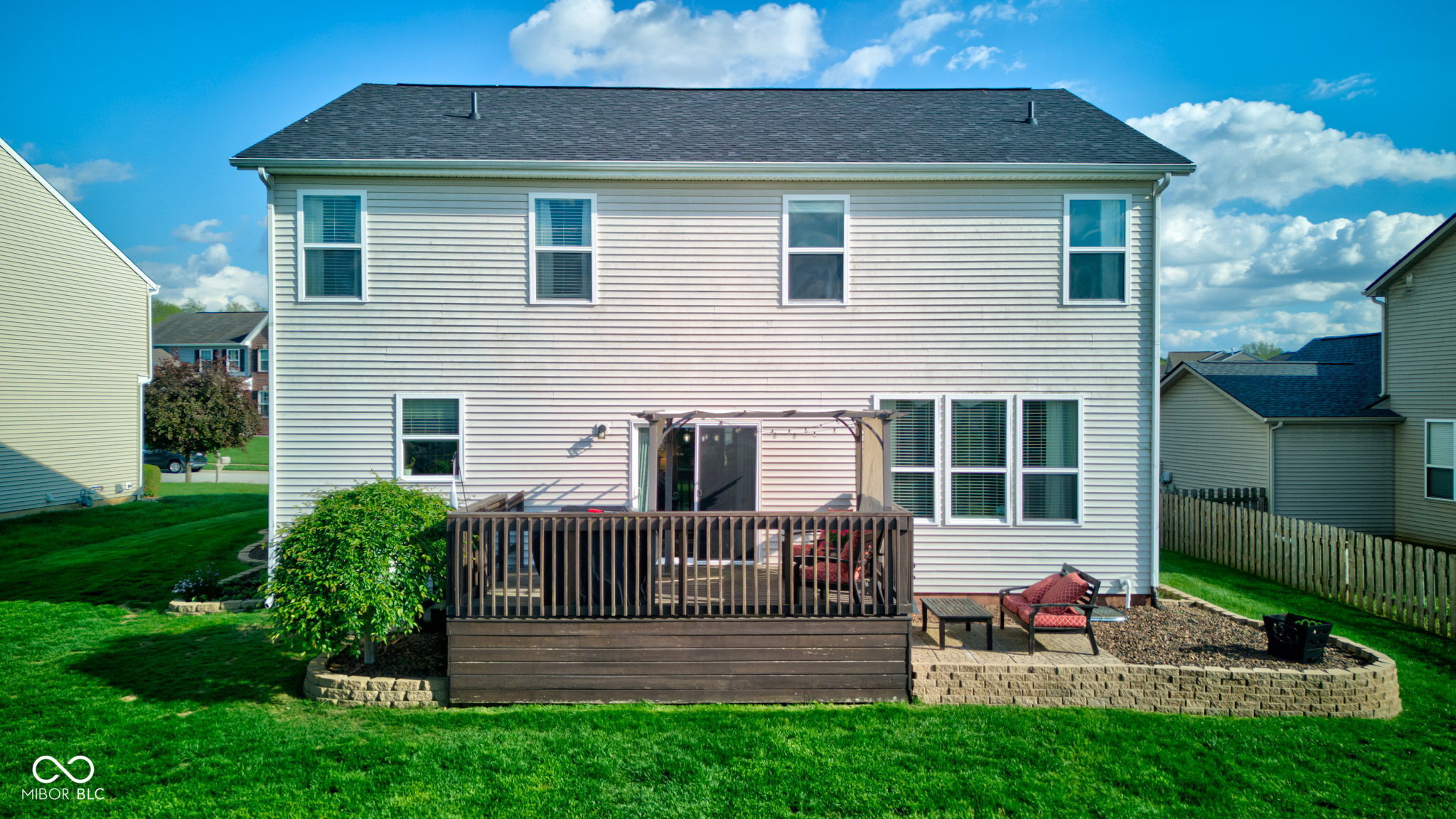 1662 Cascade Drive