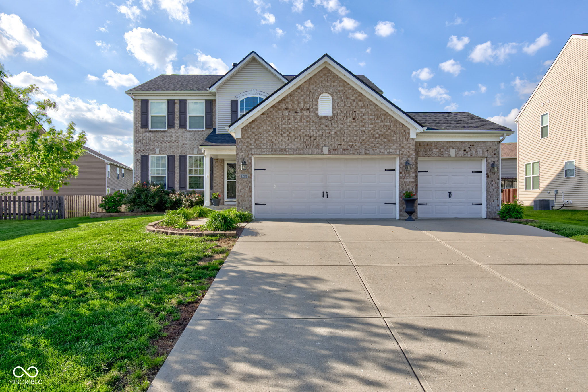 1662 Cascade Drive
