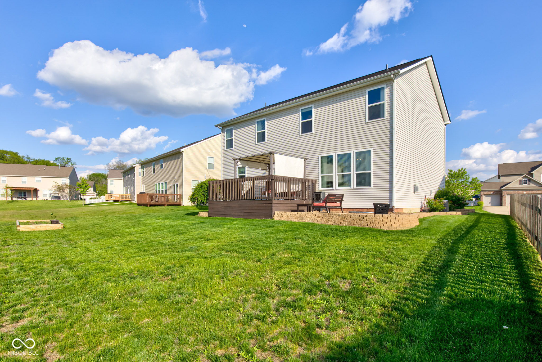 1662 Cascade Drive