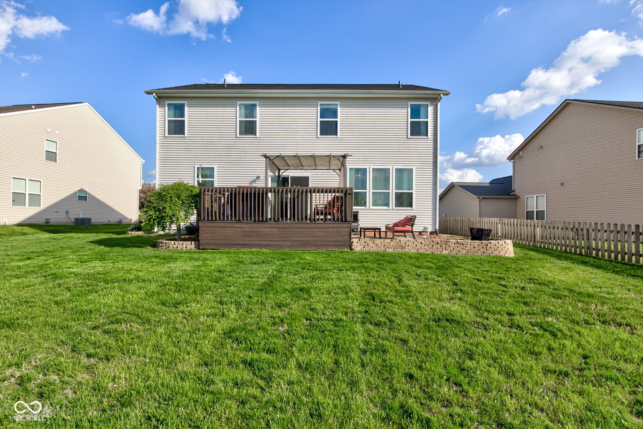 1662 Cascade Drive
