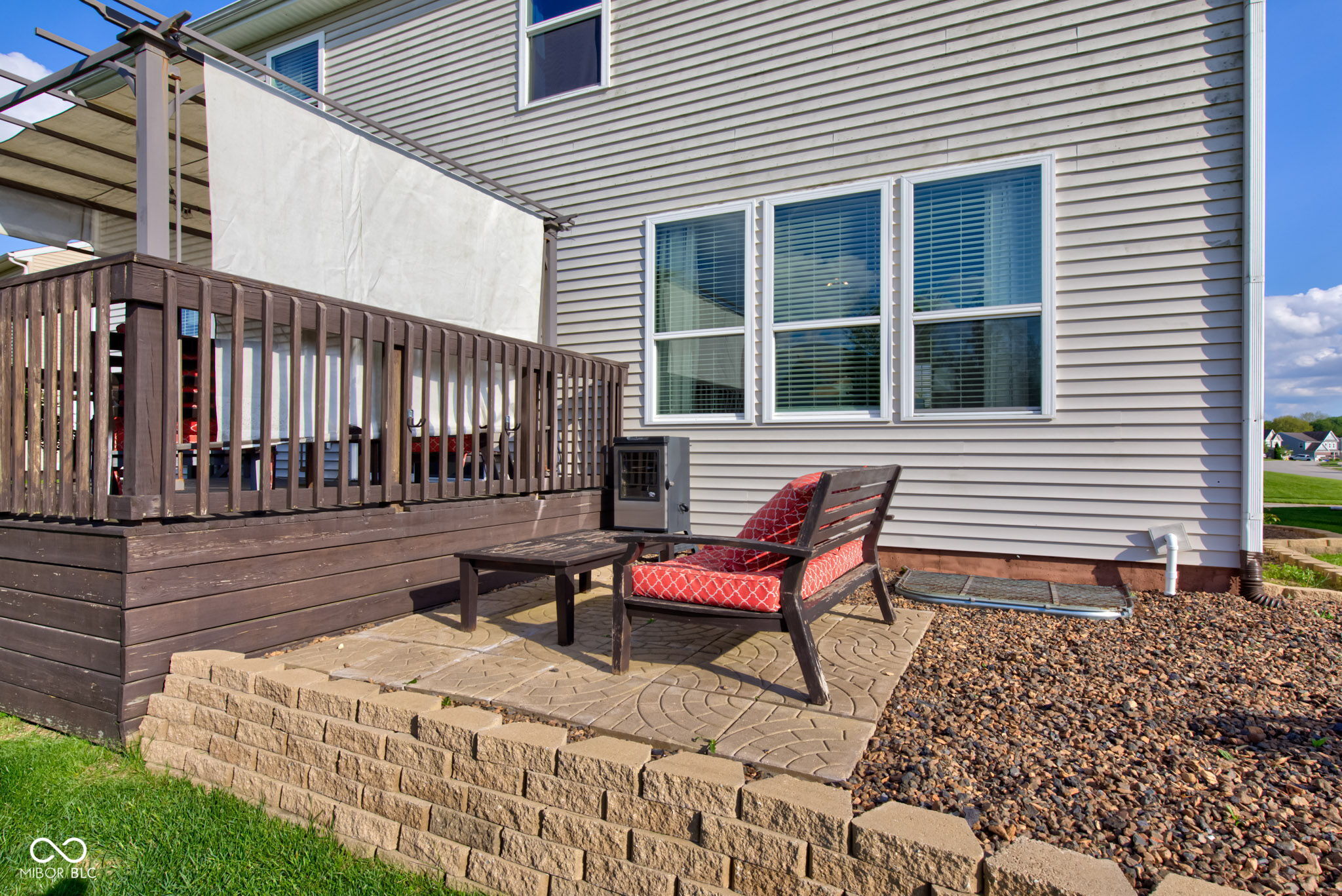1662 Cascade Drive