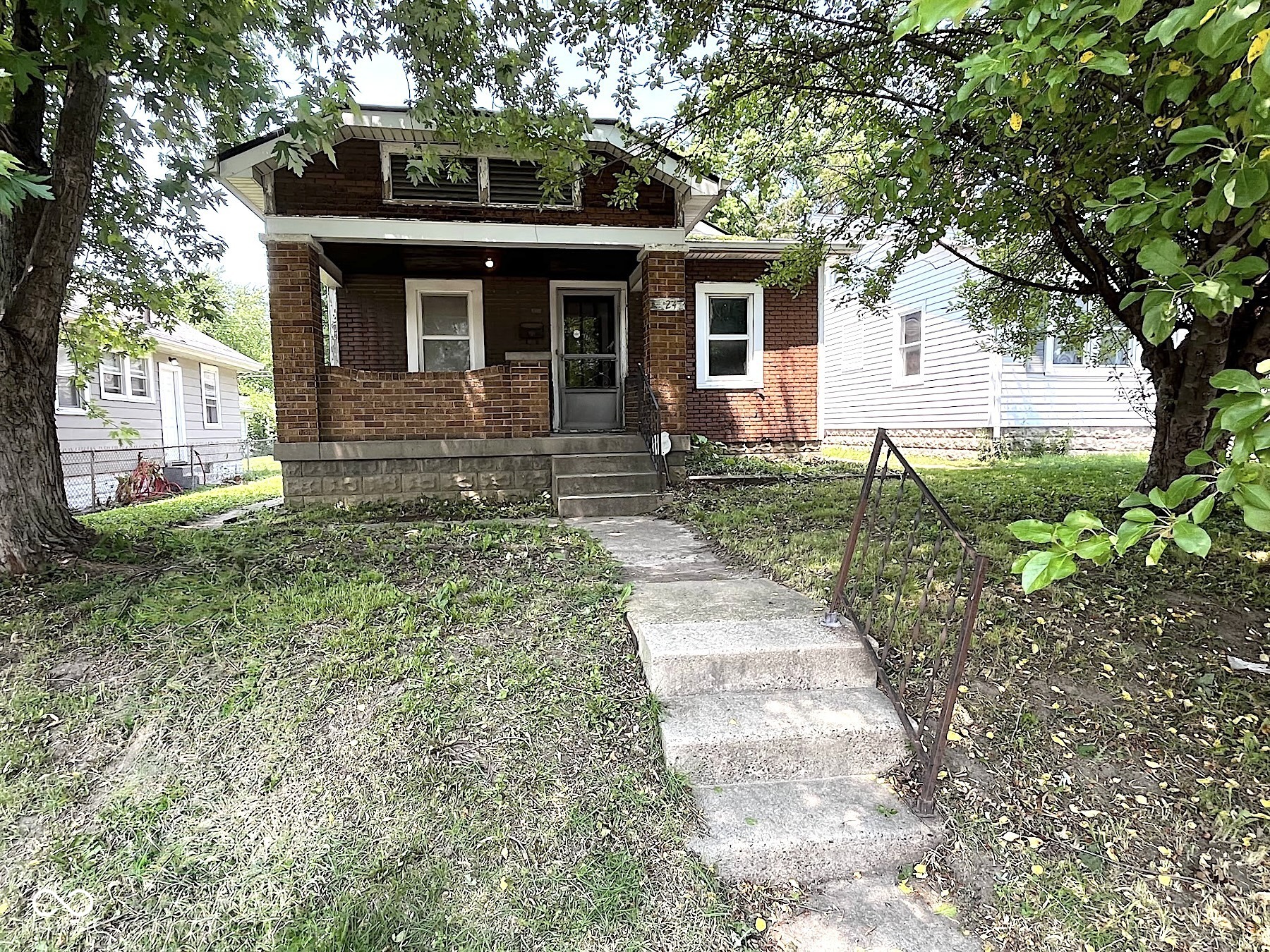 324 E Southern Avenue