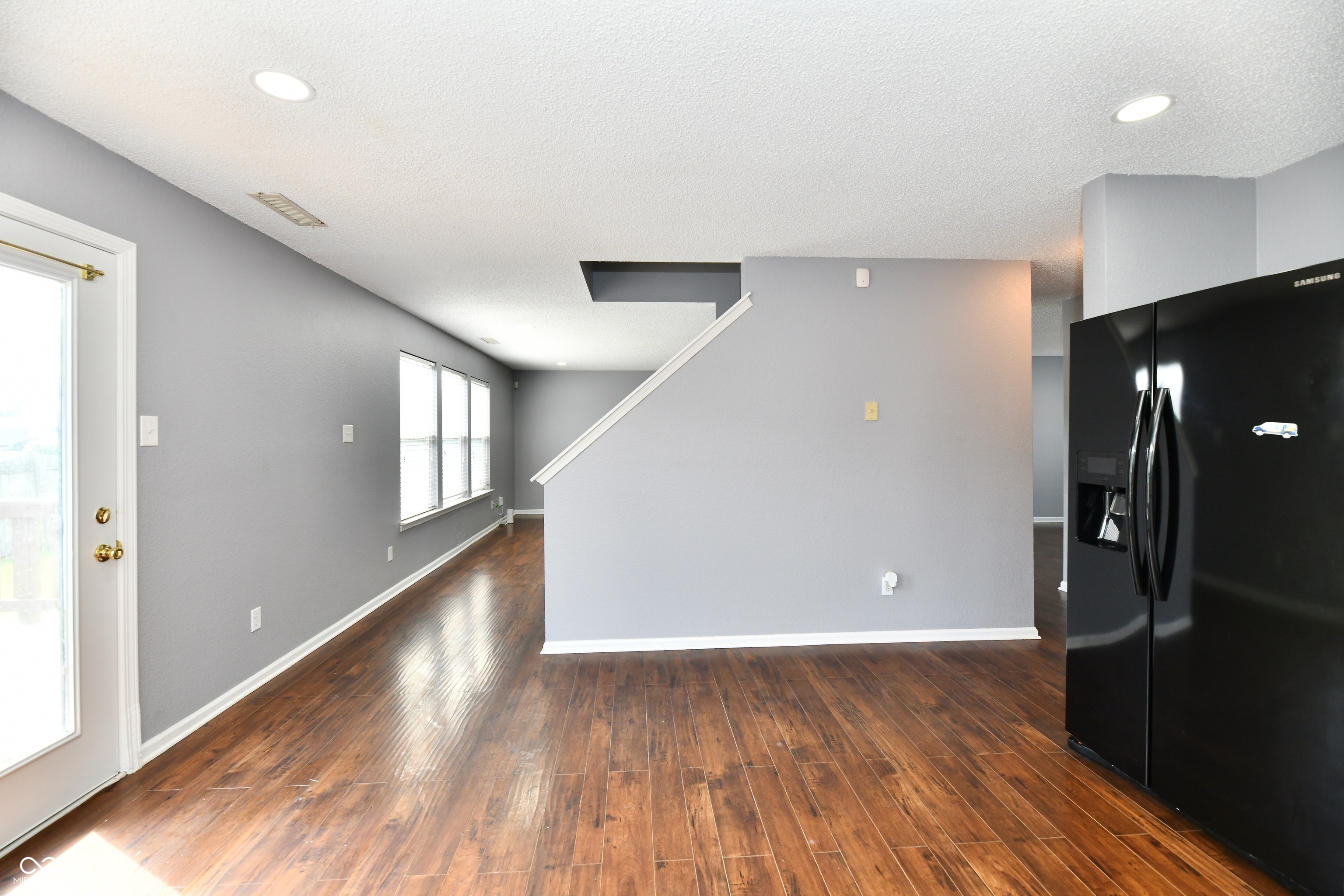 5005 Whisenand Drive