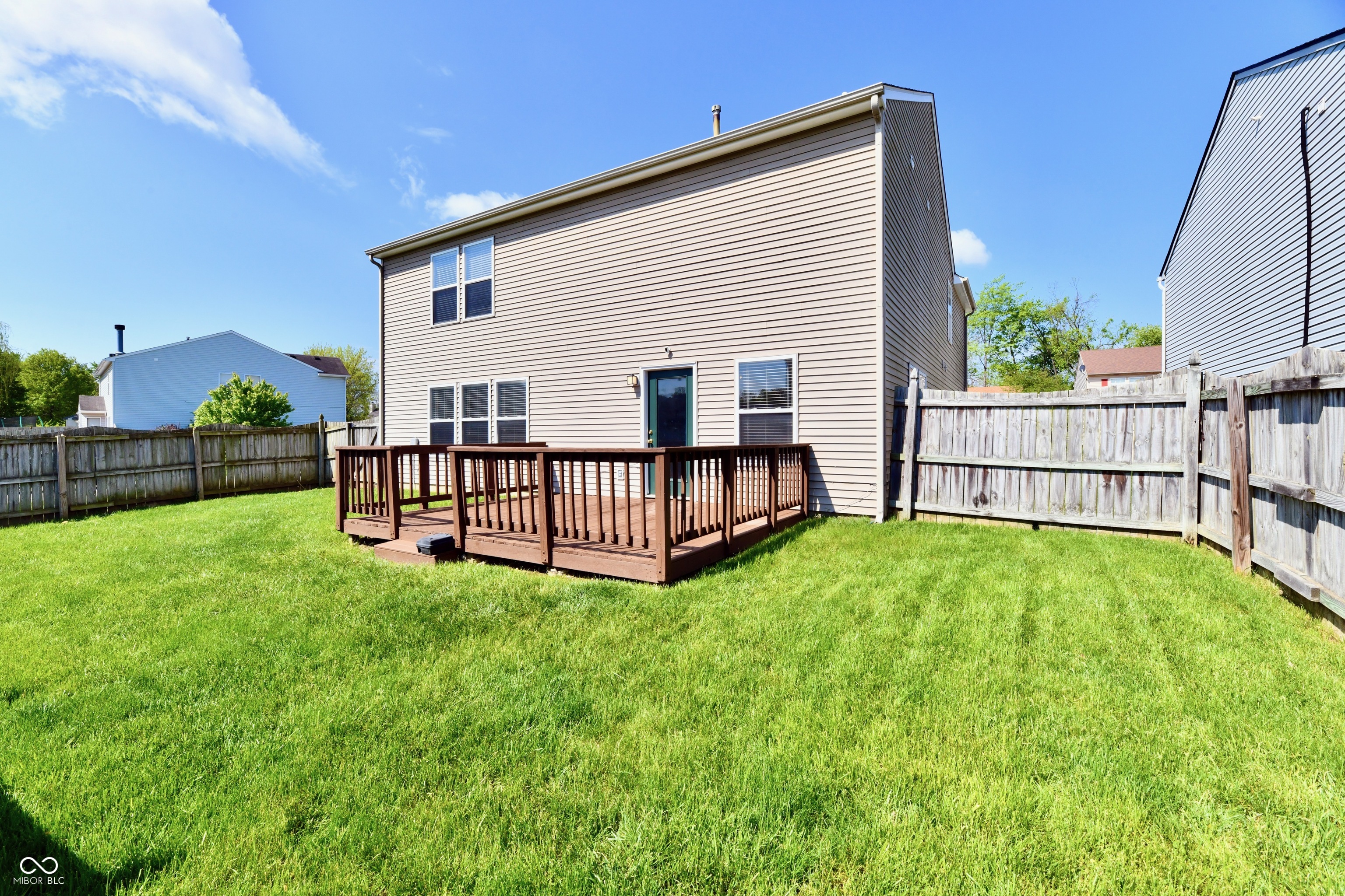 5005 Whisenand Drive