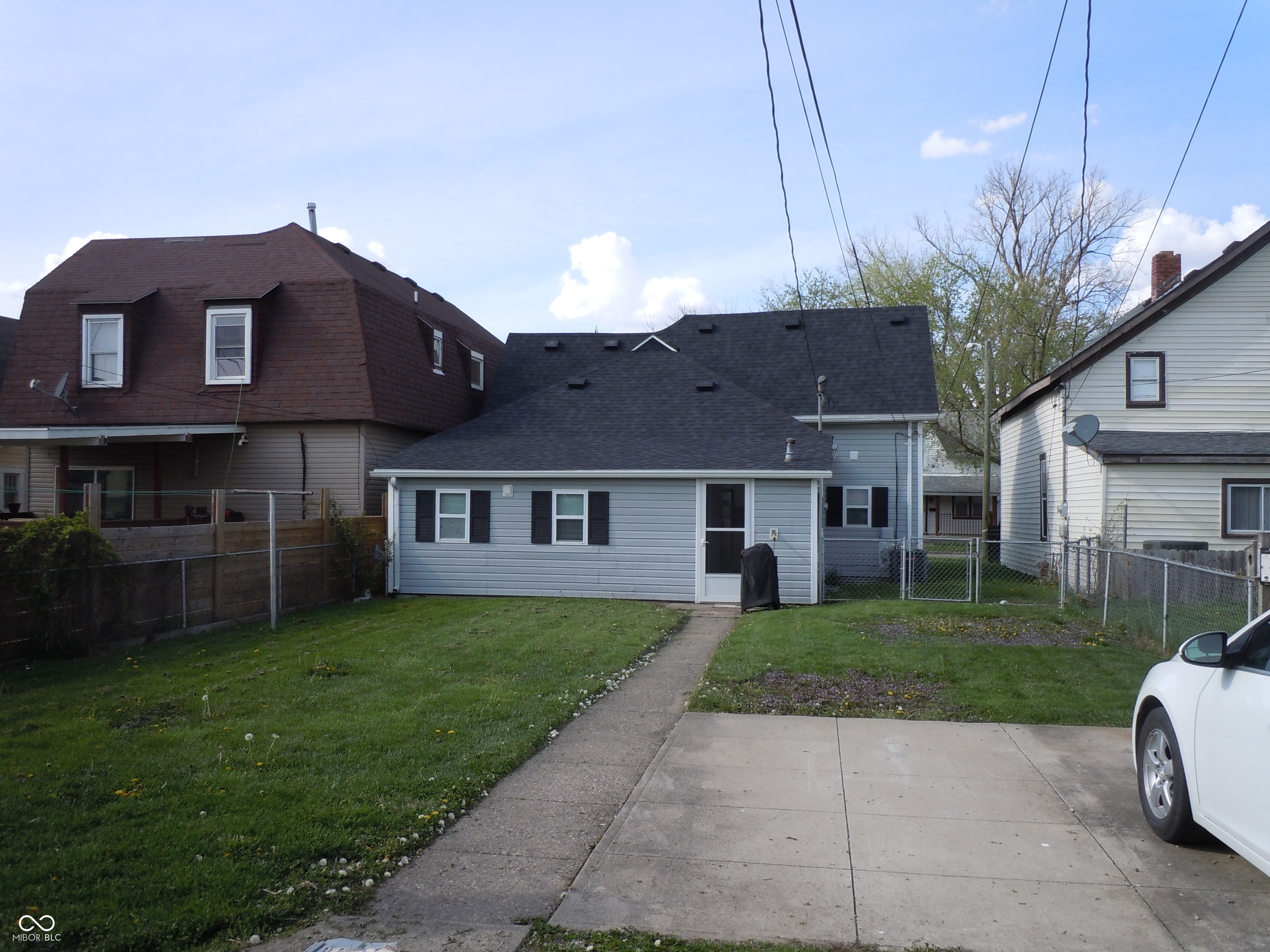 457 W Morrison Street
