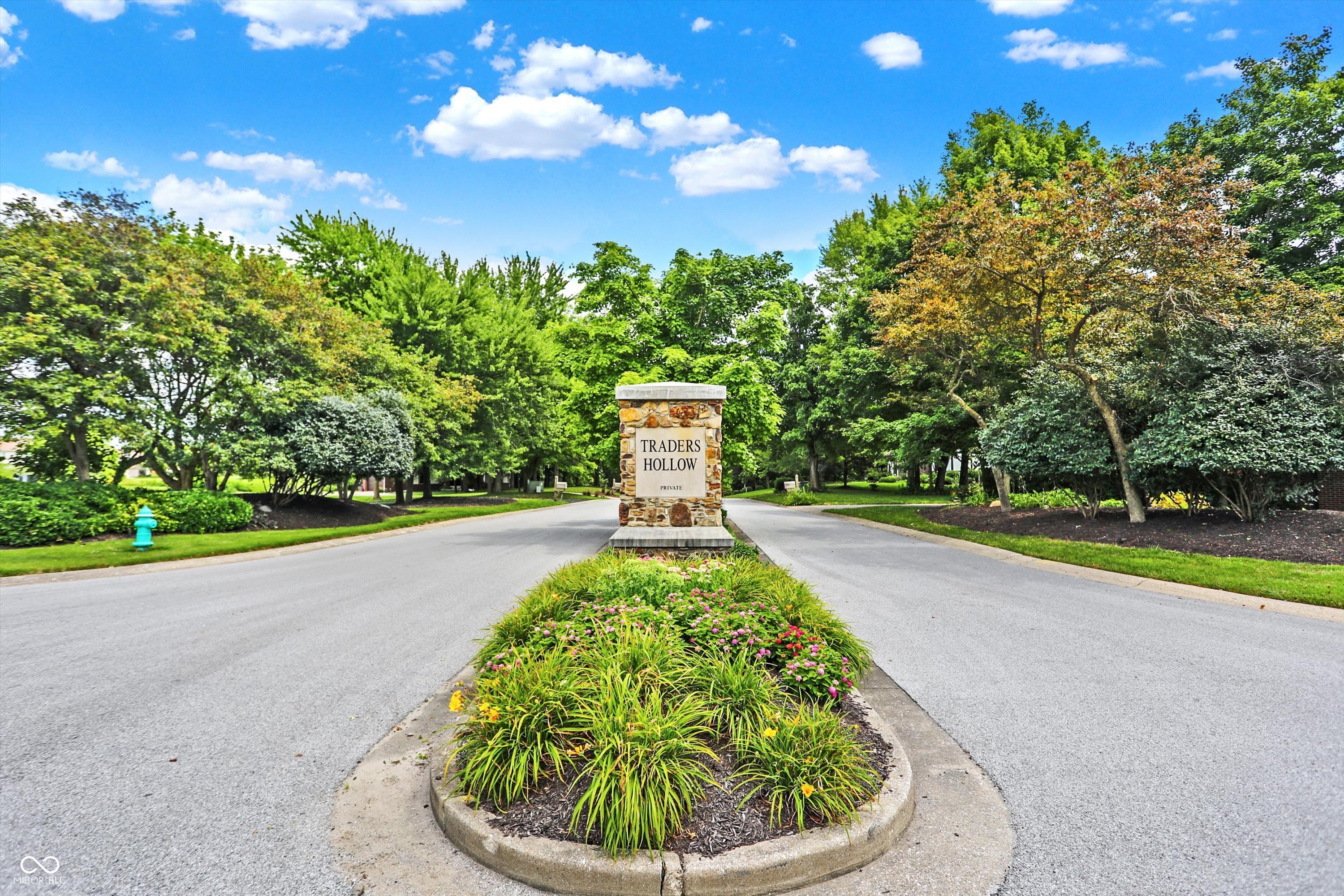 7716 Traders Hollow Lane