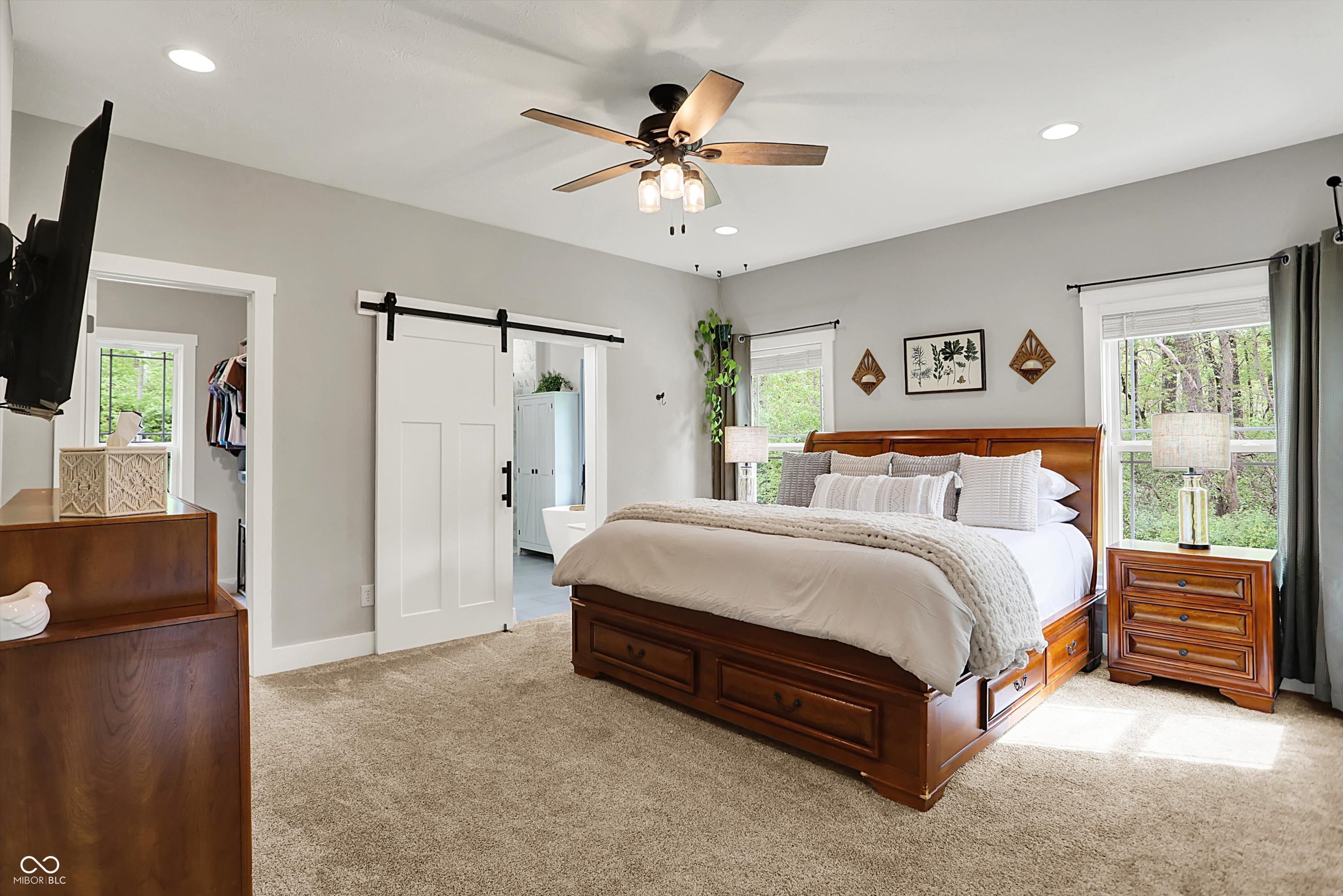 7716 Traders Hollow Lane