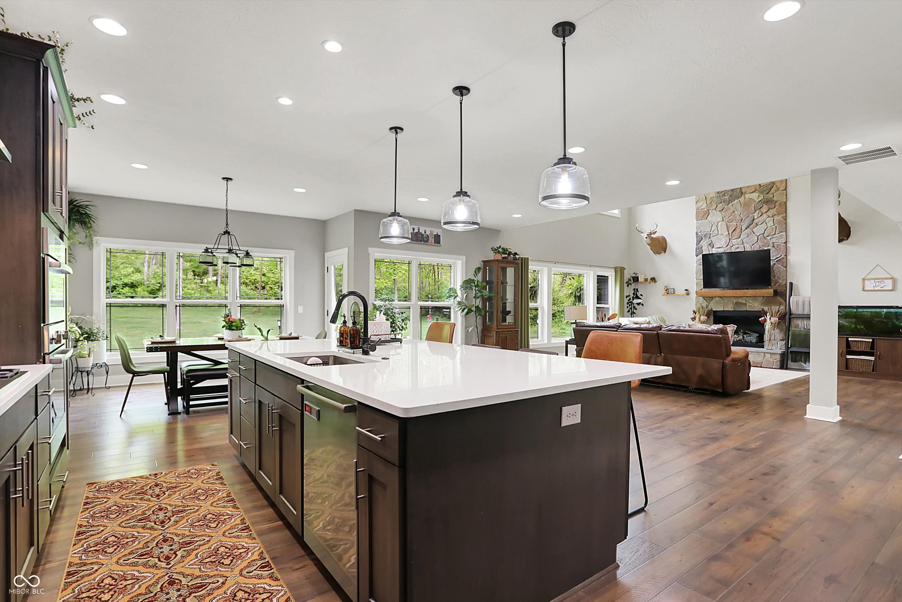 7716 Traders Hollow Lane