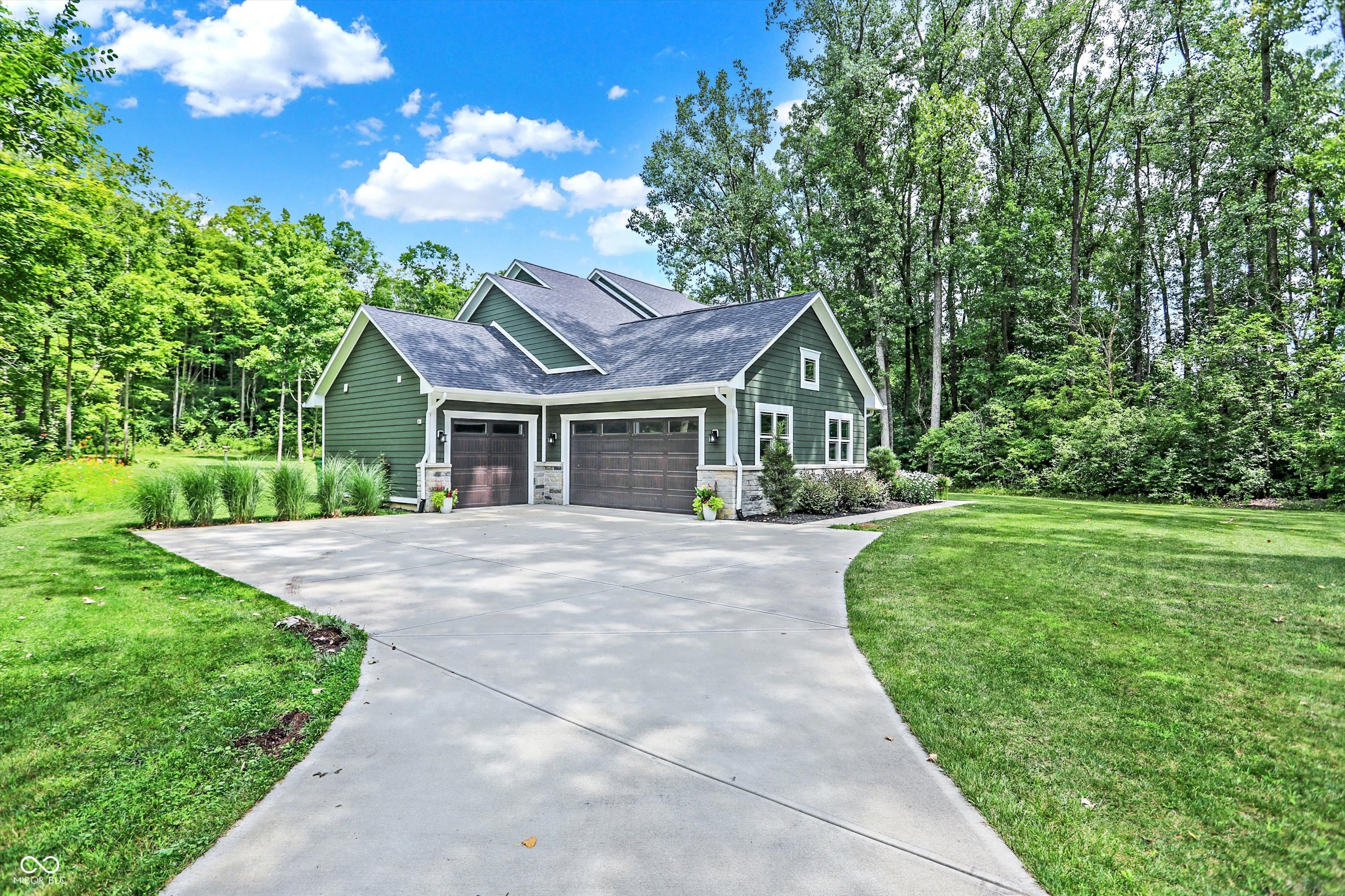 7716 Traders Hollow Lane
