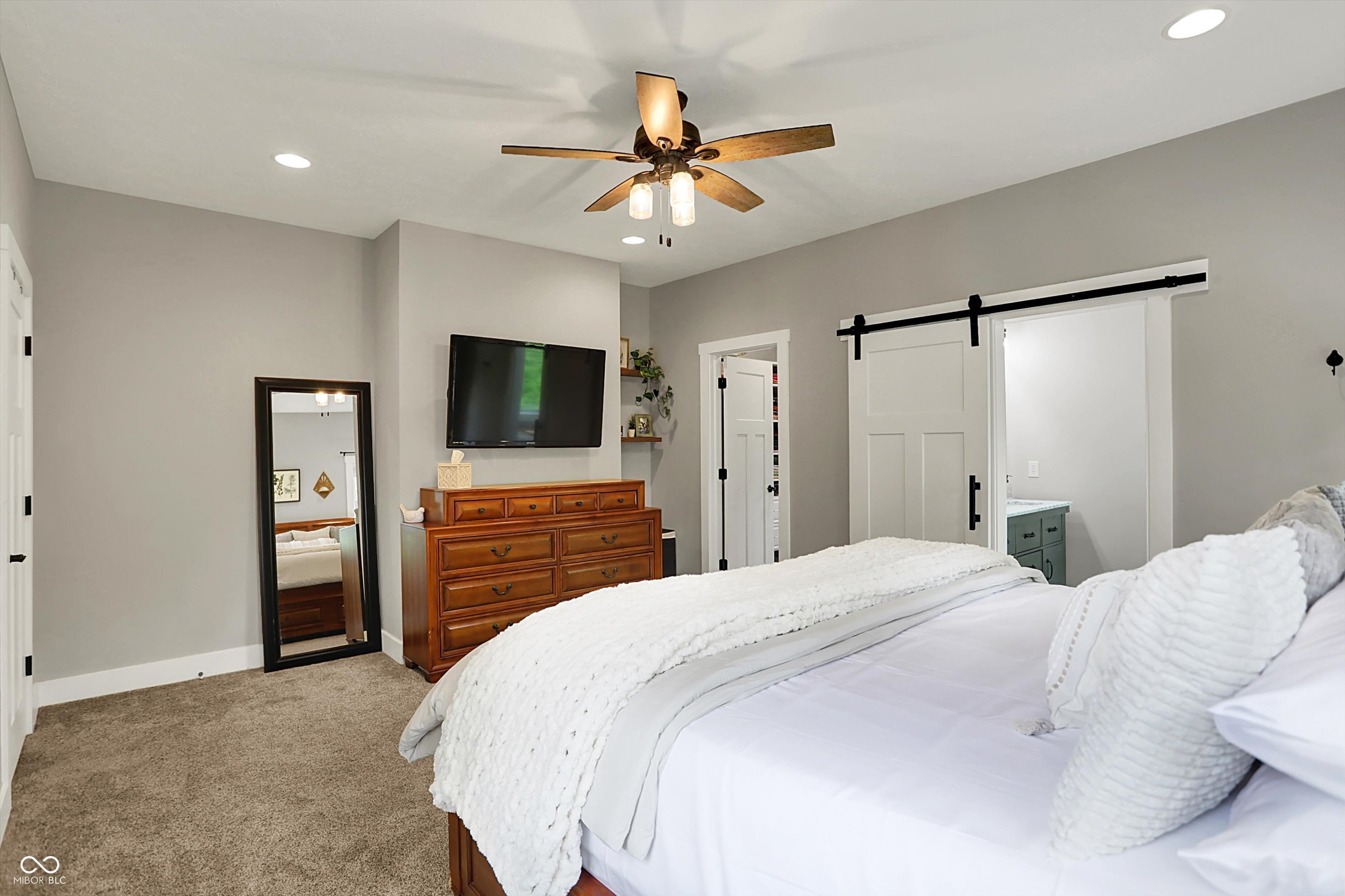 7716 Traders Hollow Lane