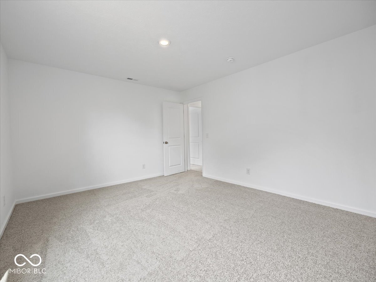 1041 Fuller Lane