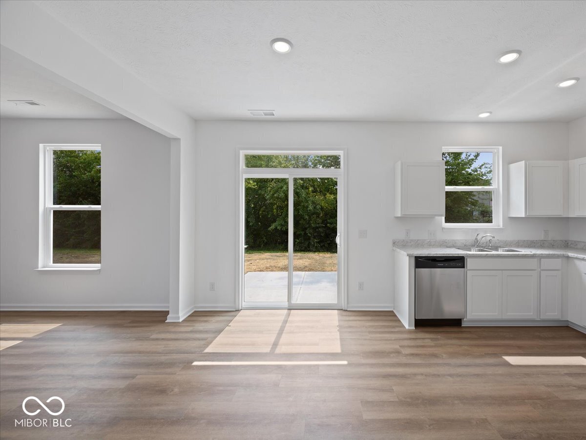 1041 Fuller Lane