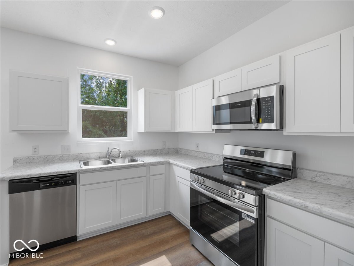 1041 Fuller Lane