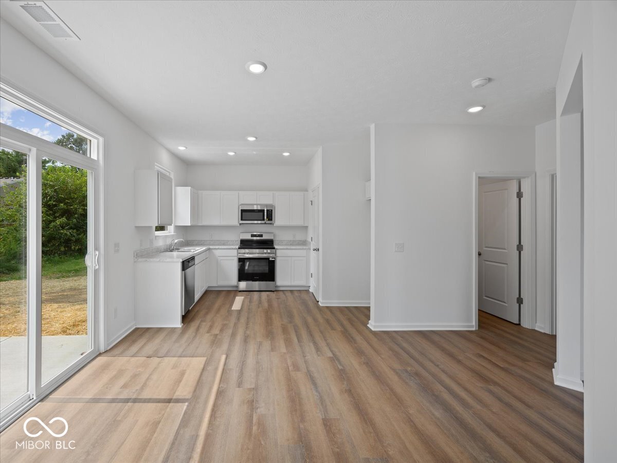 1041 Fuller Lane