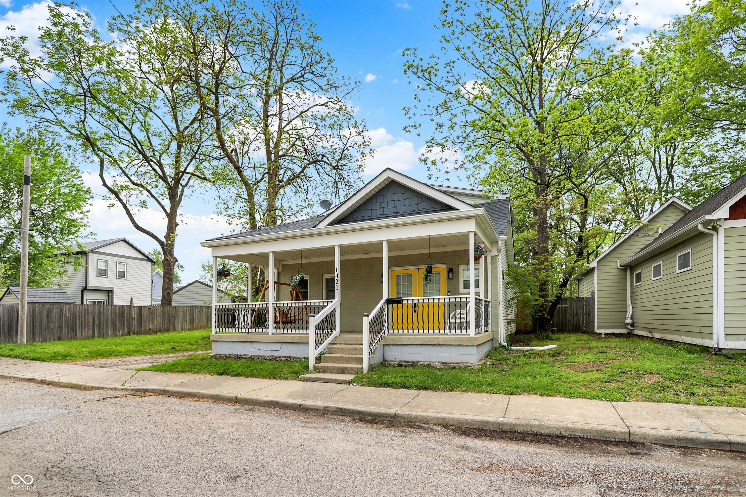 1421 Laurel Street