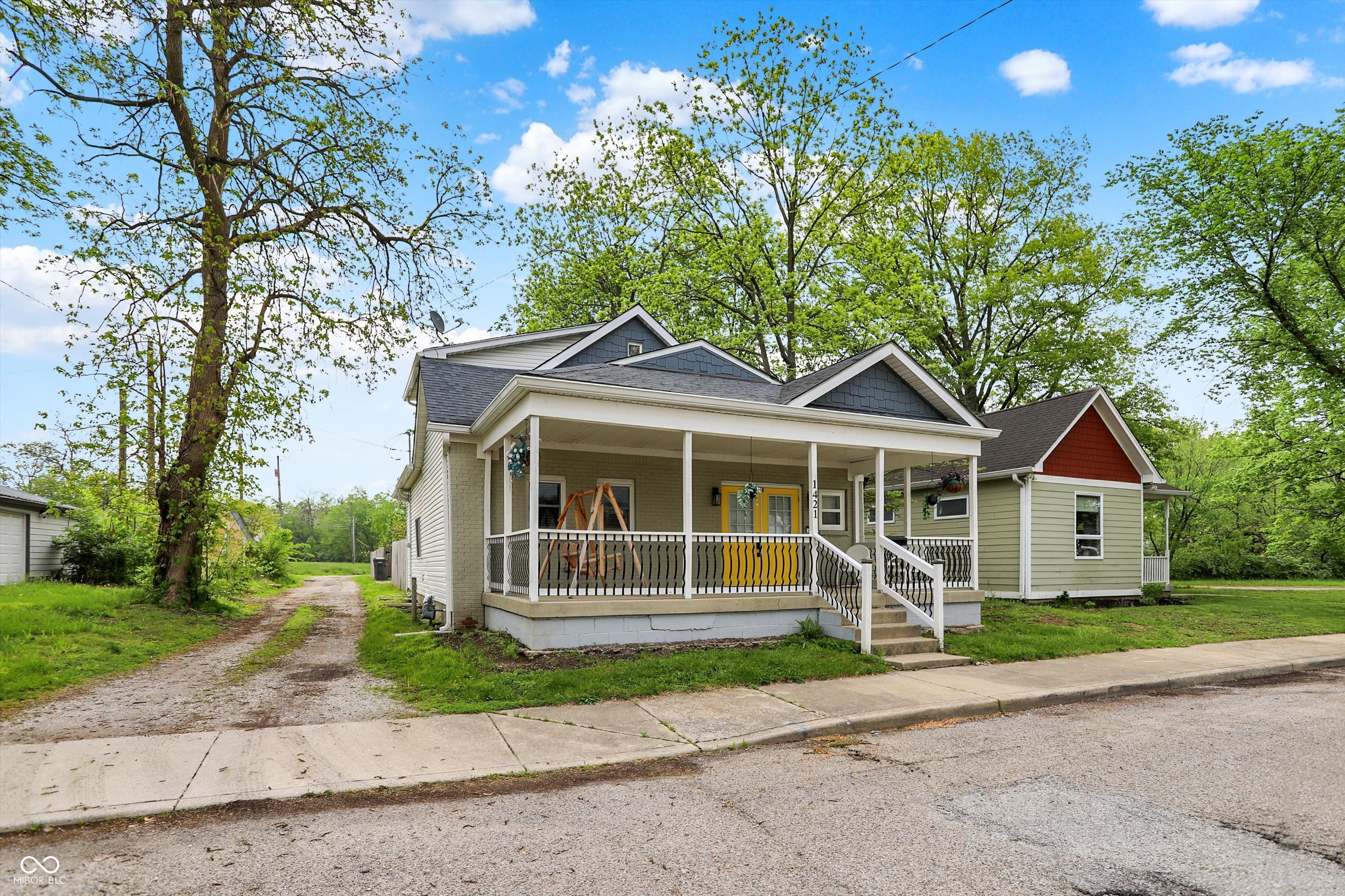 1421 Laurel Street