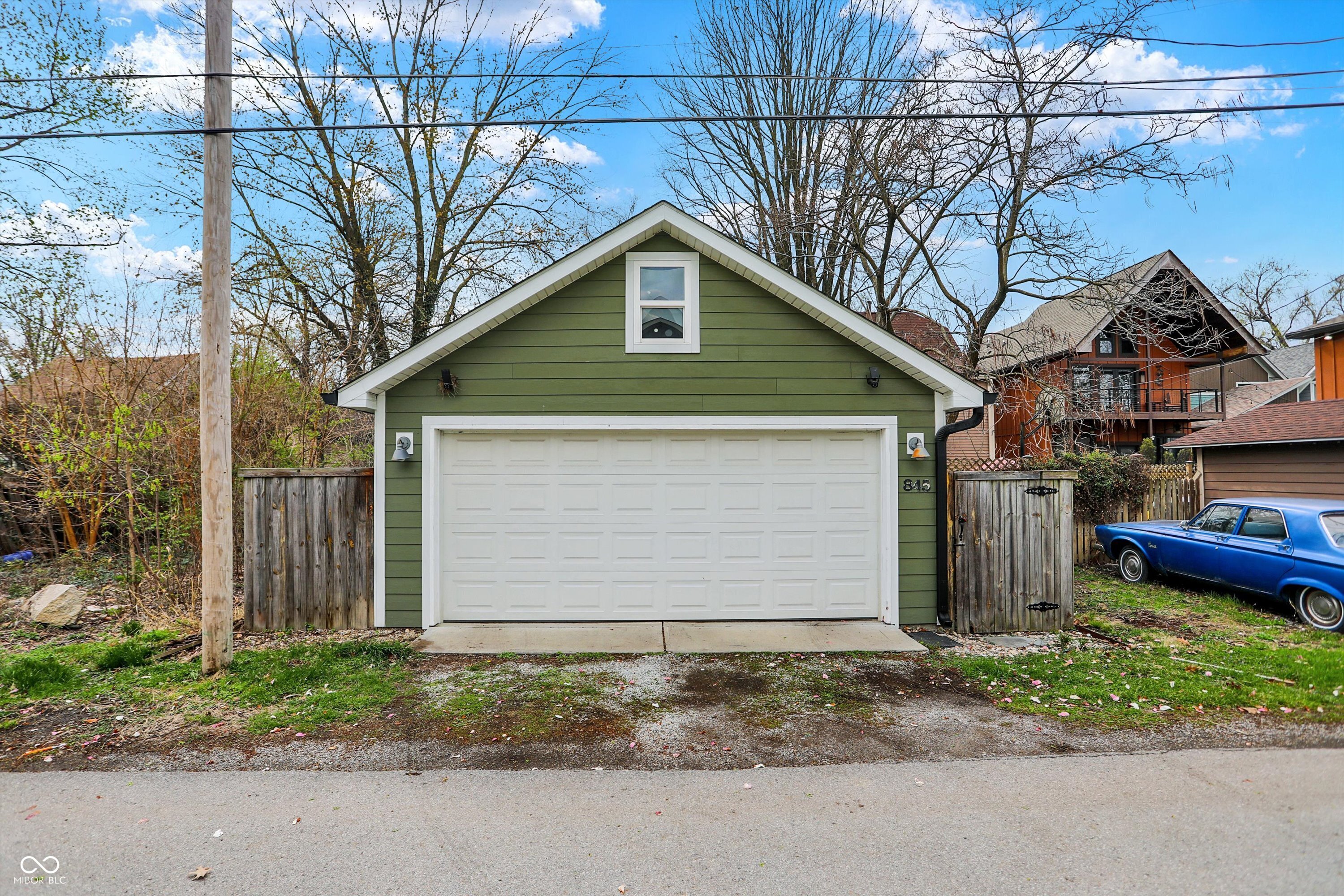 845 Greer Street