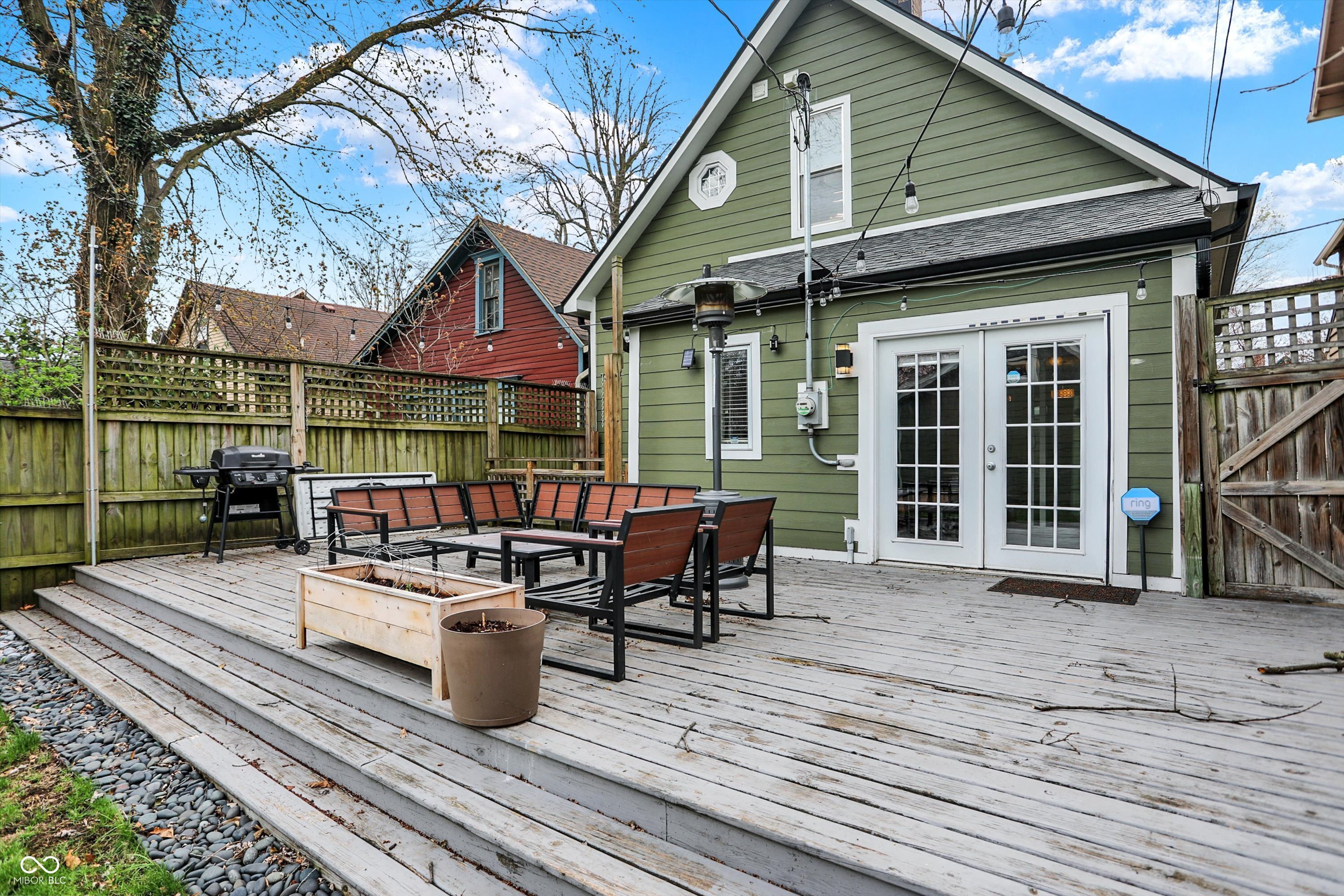 845 Greer Street