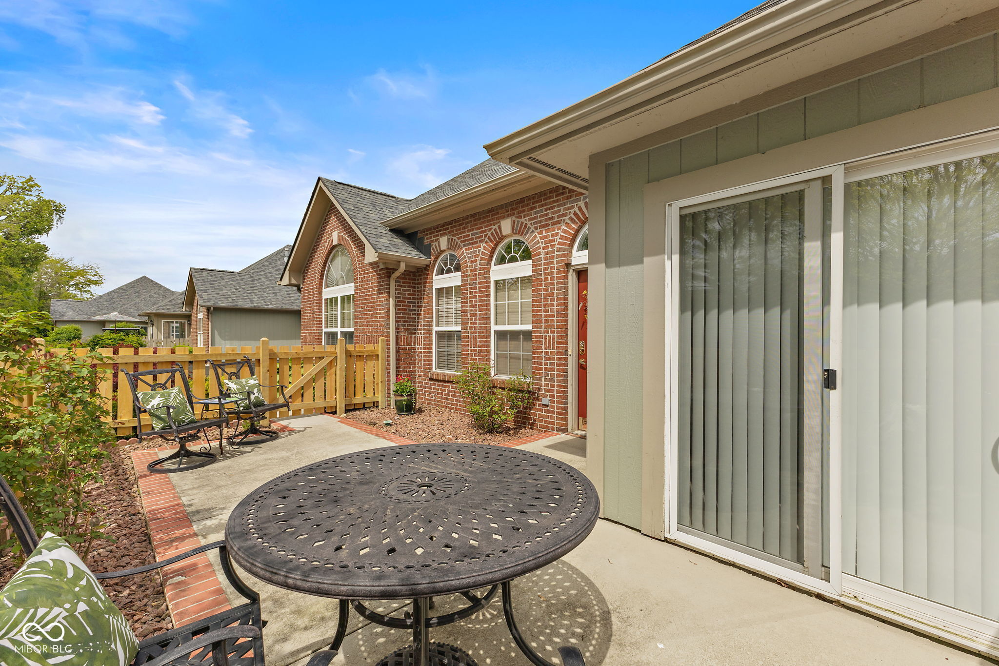 2726 Reflection Way