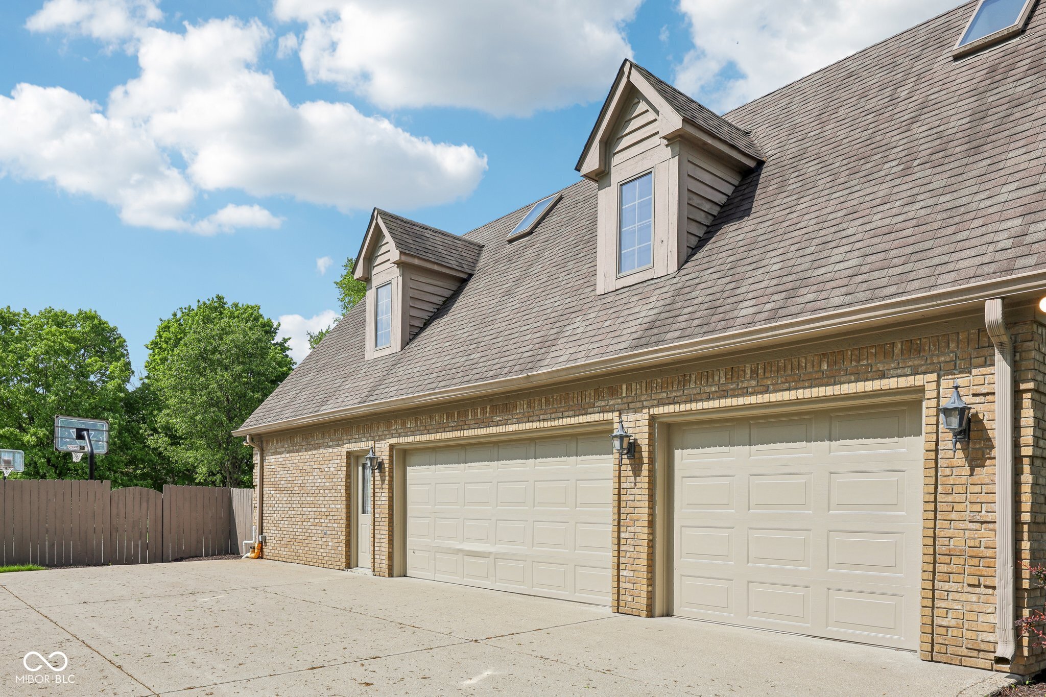 101 Applecross Drive