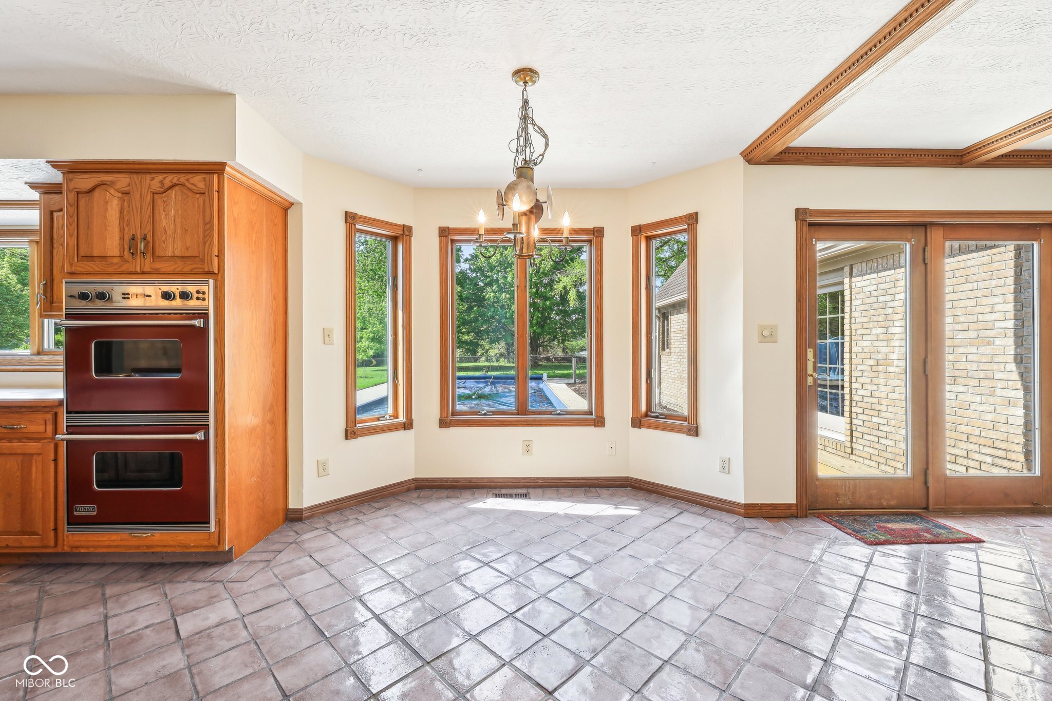 101 Applecross Drive
