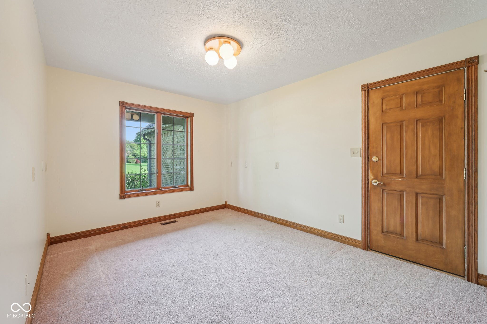 101 Applecross Drive