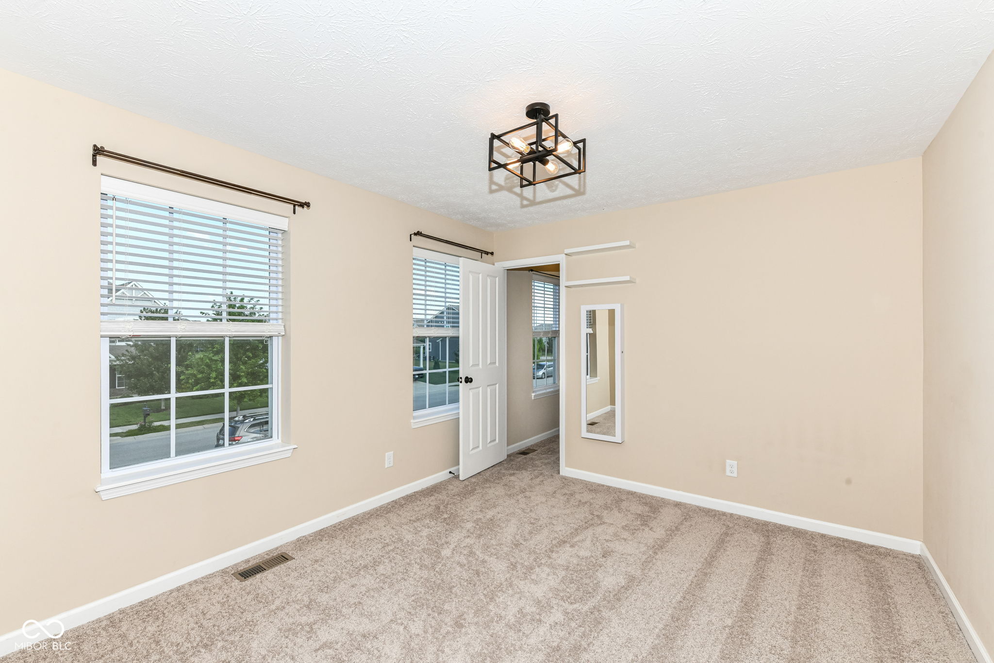 9860 Gallop Lane