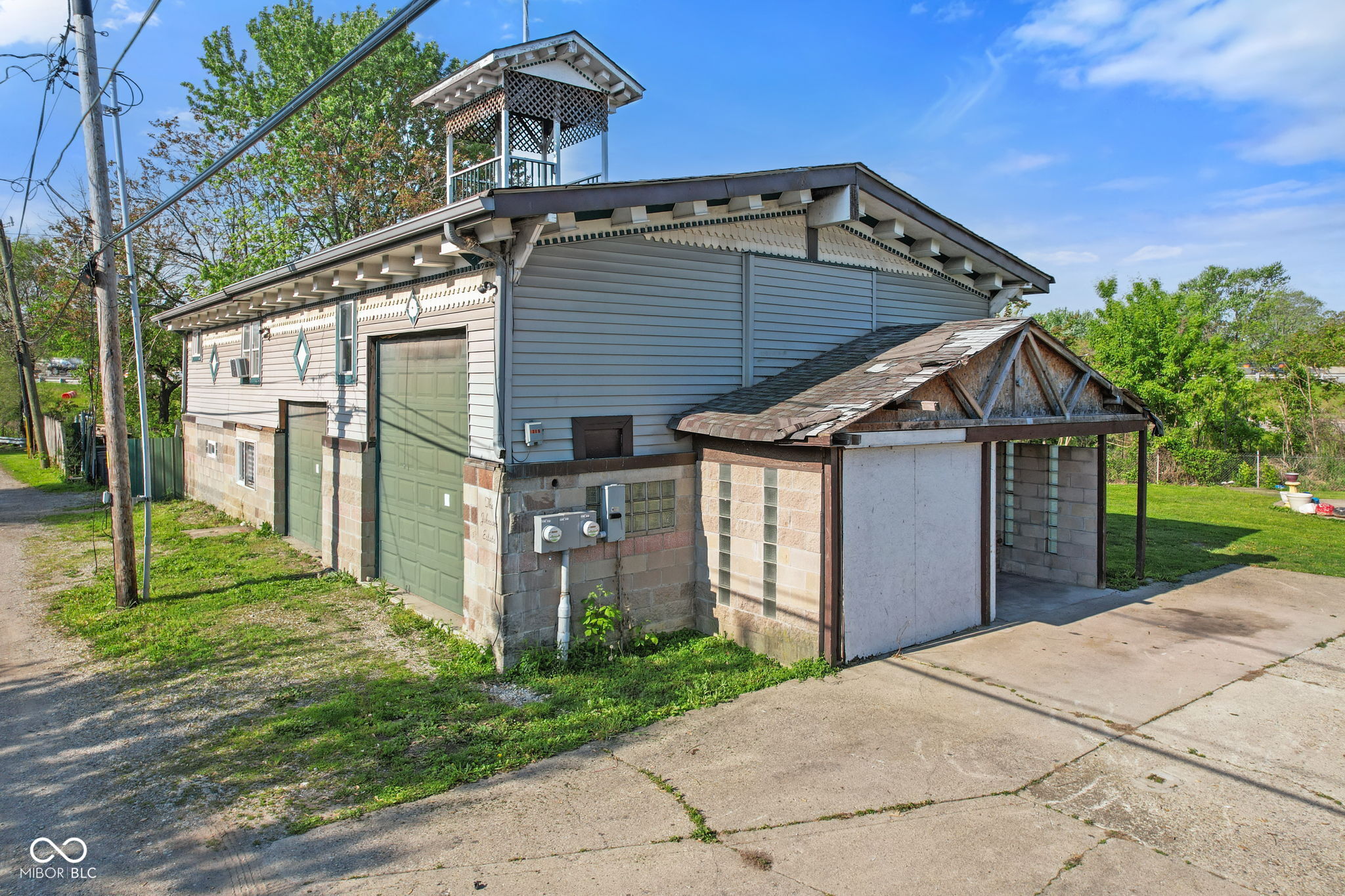 1305 Hartford Street