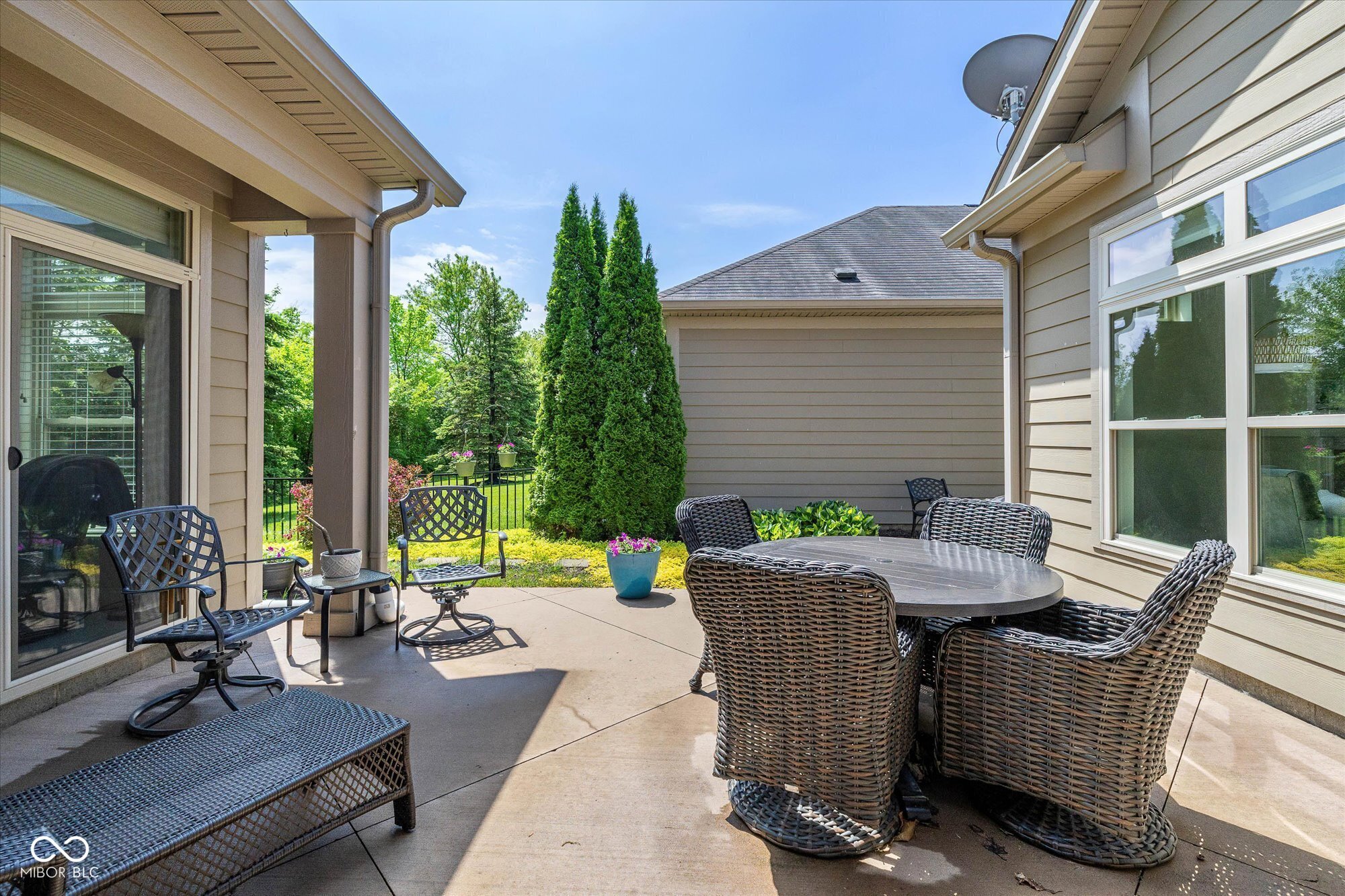 9789 Rue Renee Lane