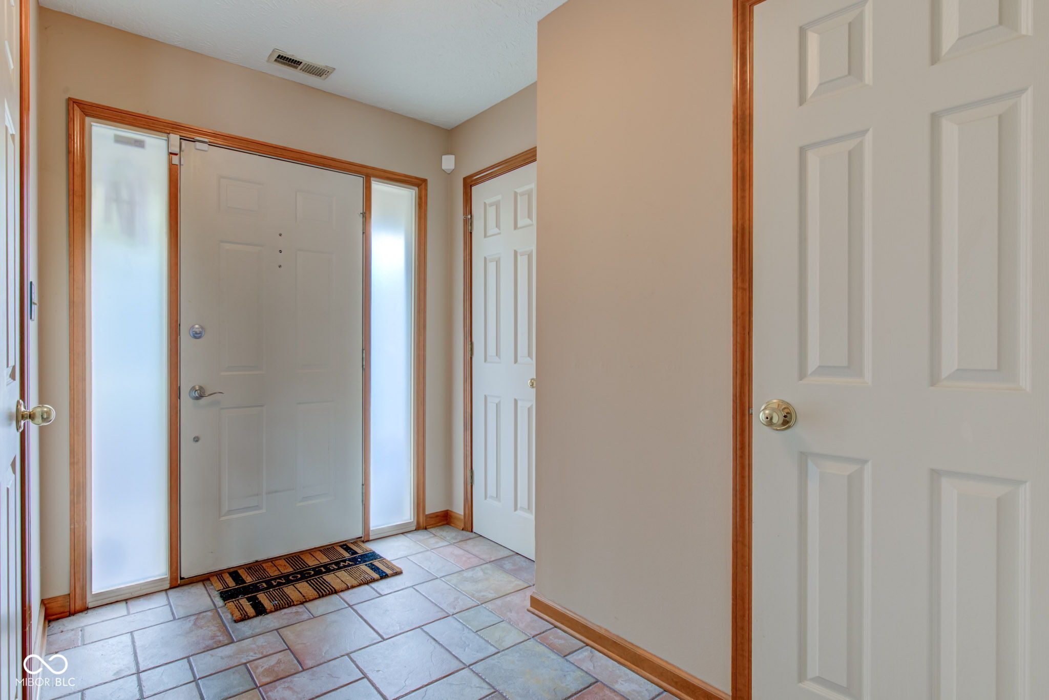 5372 Bay Harbor Drive