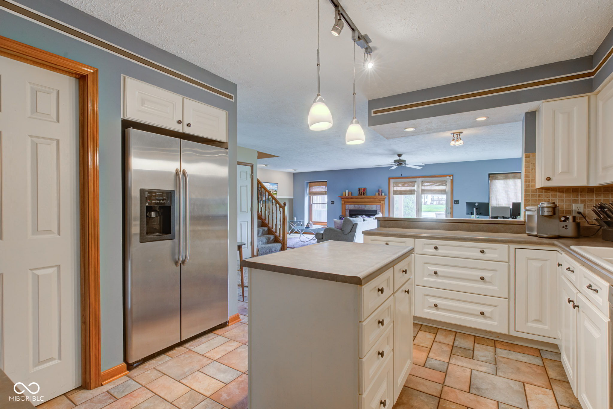 5372 Bay Harbor Drive