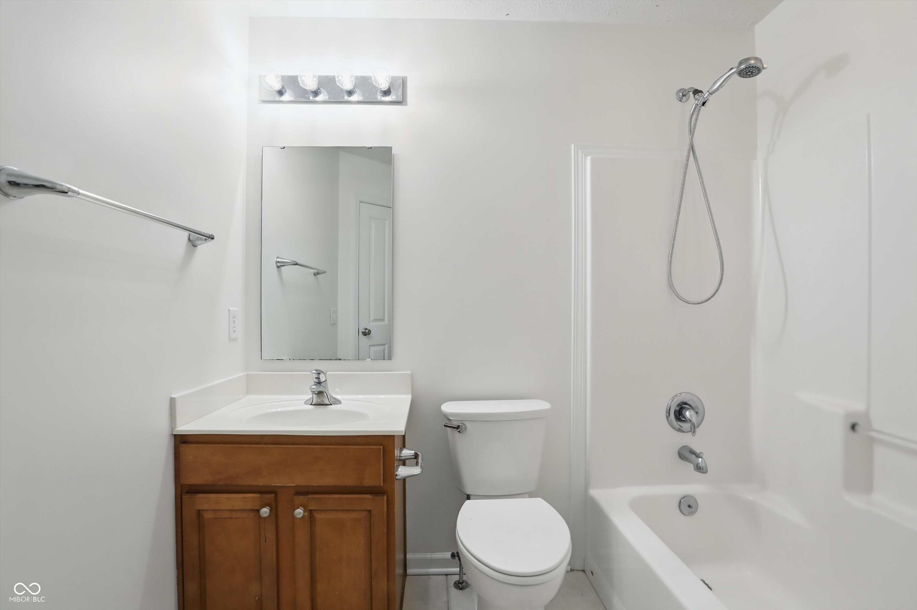 1111 Cavendish Drive