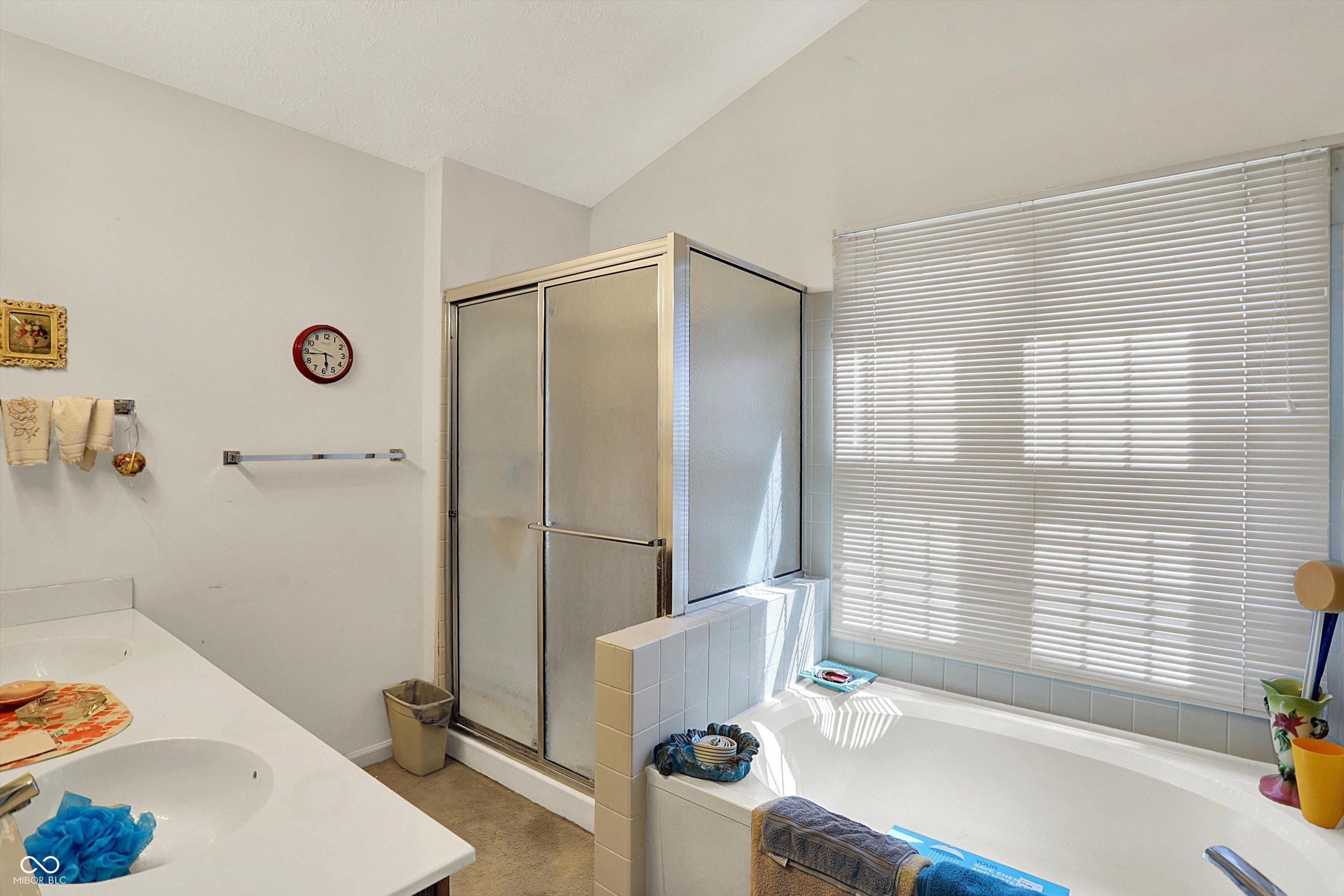 7587 Winding Way